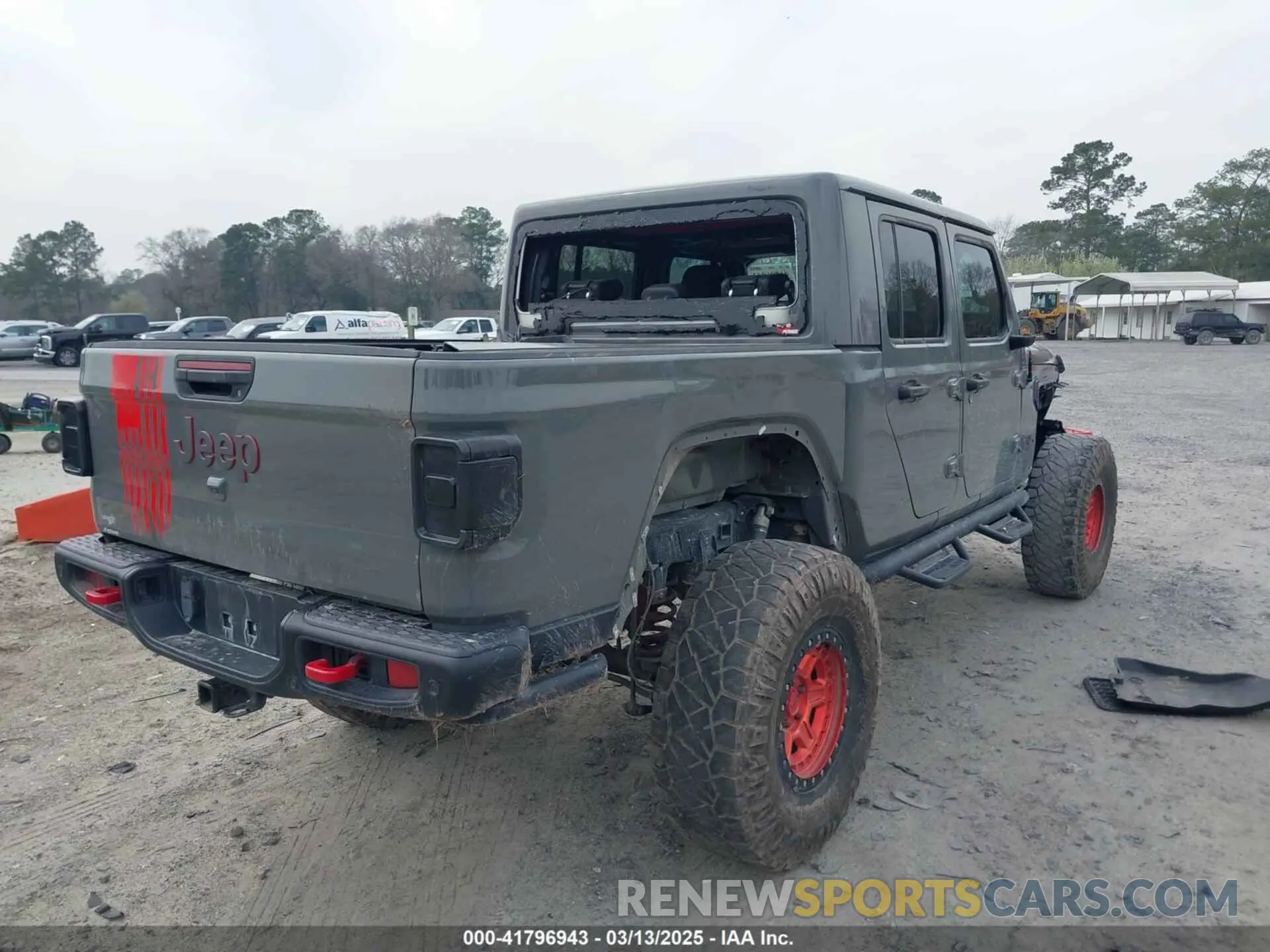 4 Photograph of a damaged car 1C6JJTBG7ML554354 JEEP GLADIATOR 2021