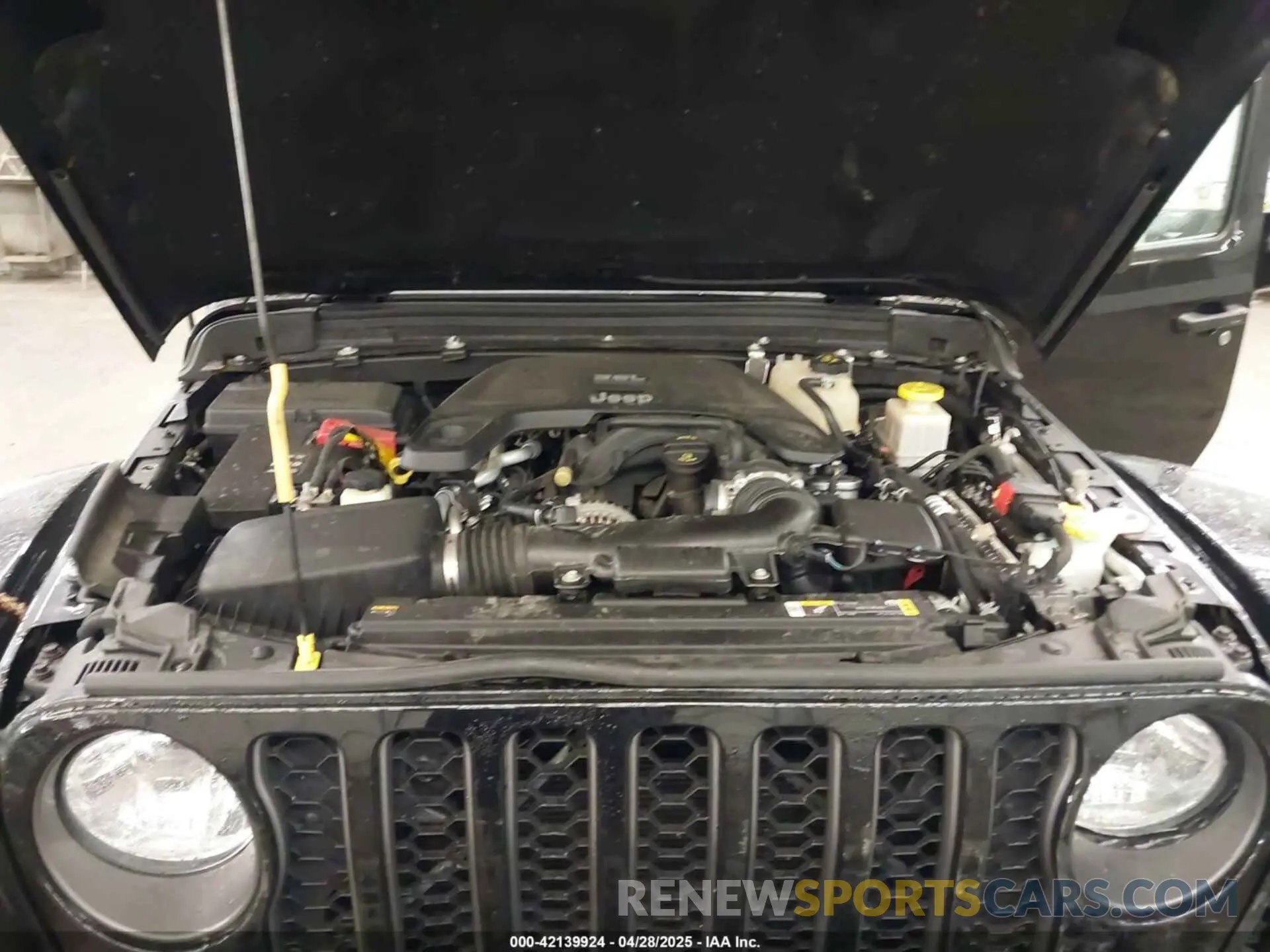 10 Photograph of a damaged car 1C6JJTBGXML529108 JEEP GLADIATOR 2021