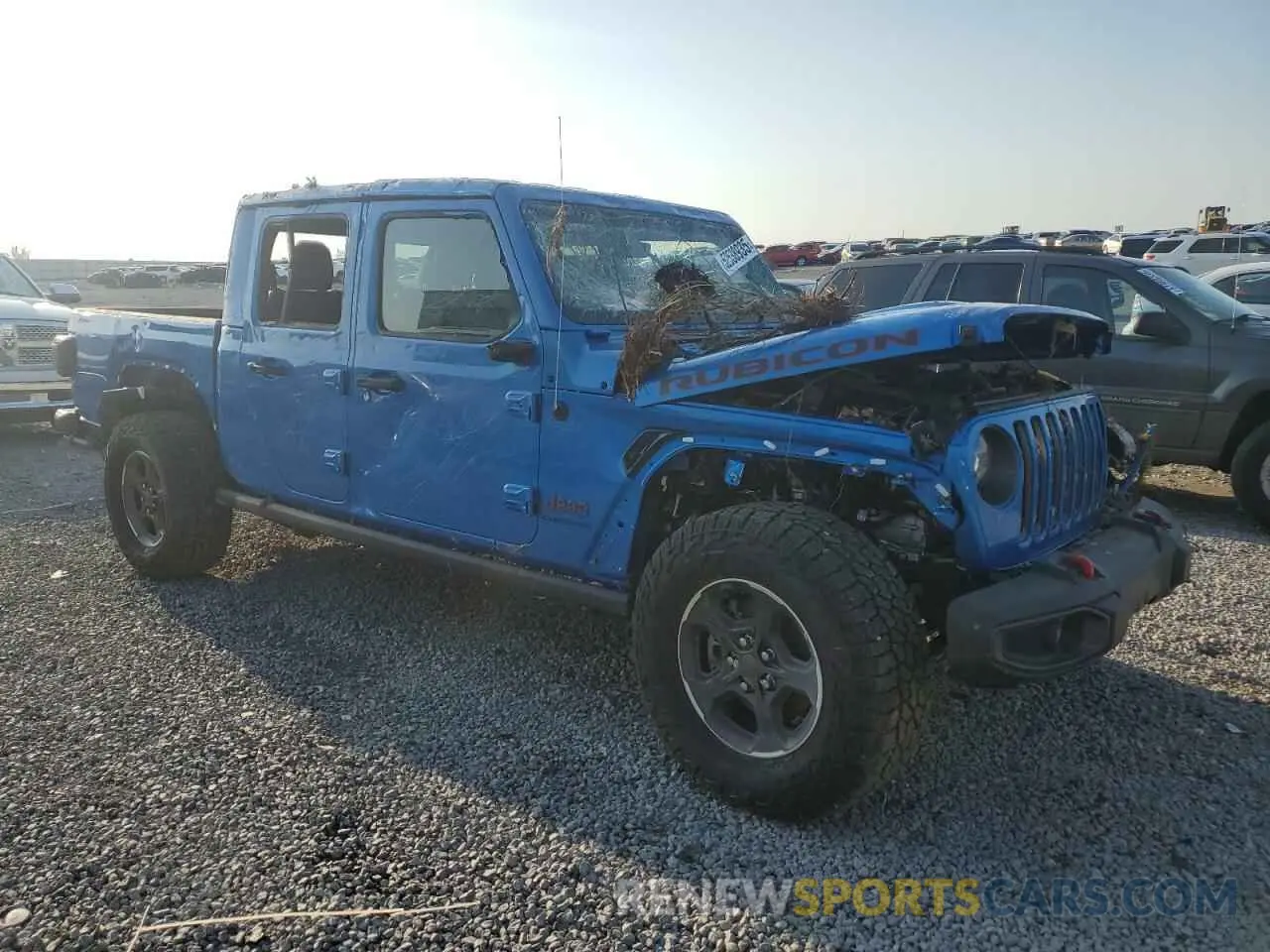 4 Photograph of a damaged car 1C6JJTBGXML551111 JEEP GLADIATOR 2021