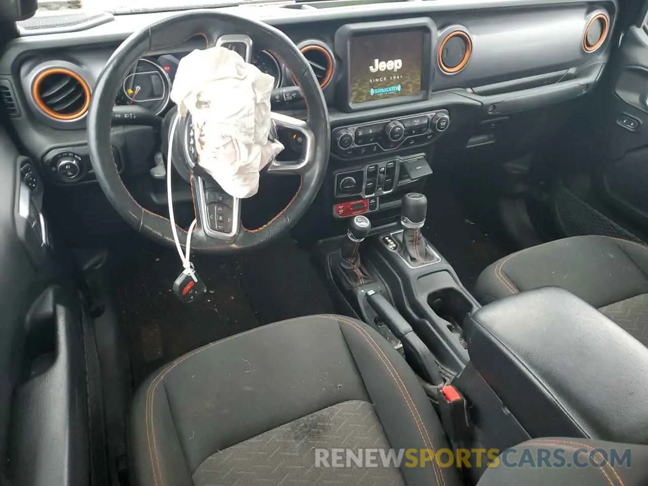 8 Photograph of a damaged car 1C6JJTEG0ML596683 JEEP GLADIATOR 2021
