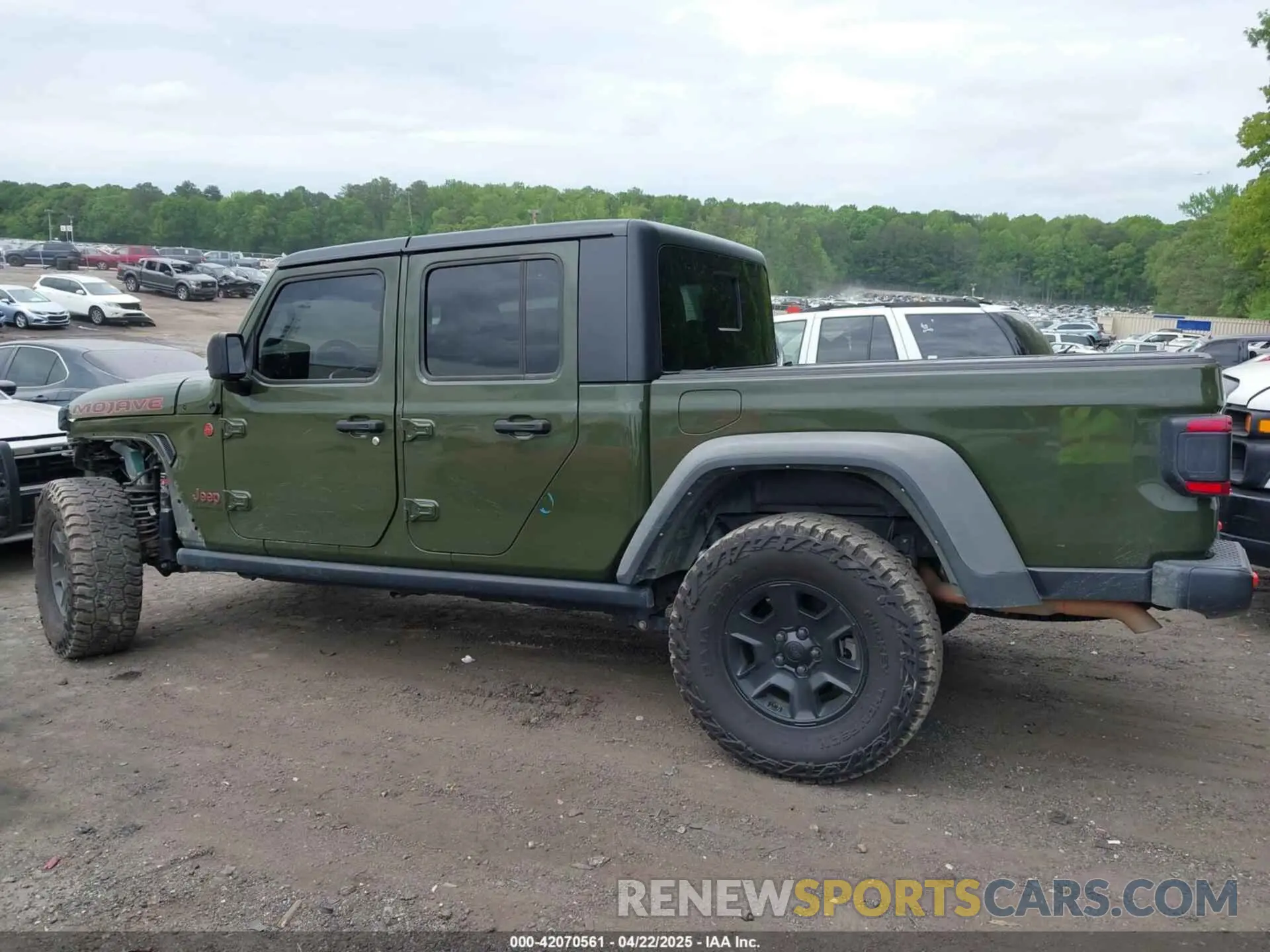 14 Photograph of a damaged car 1C6JJTEG0ML603356 JEEP GLADIATOR 2021