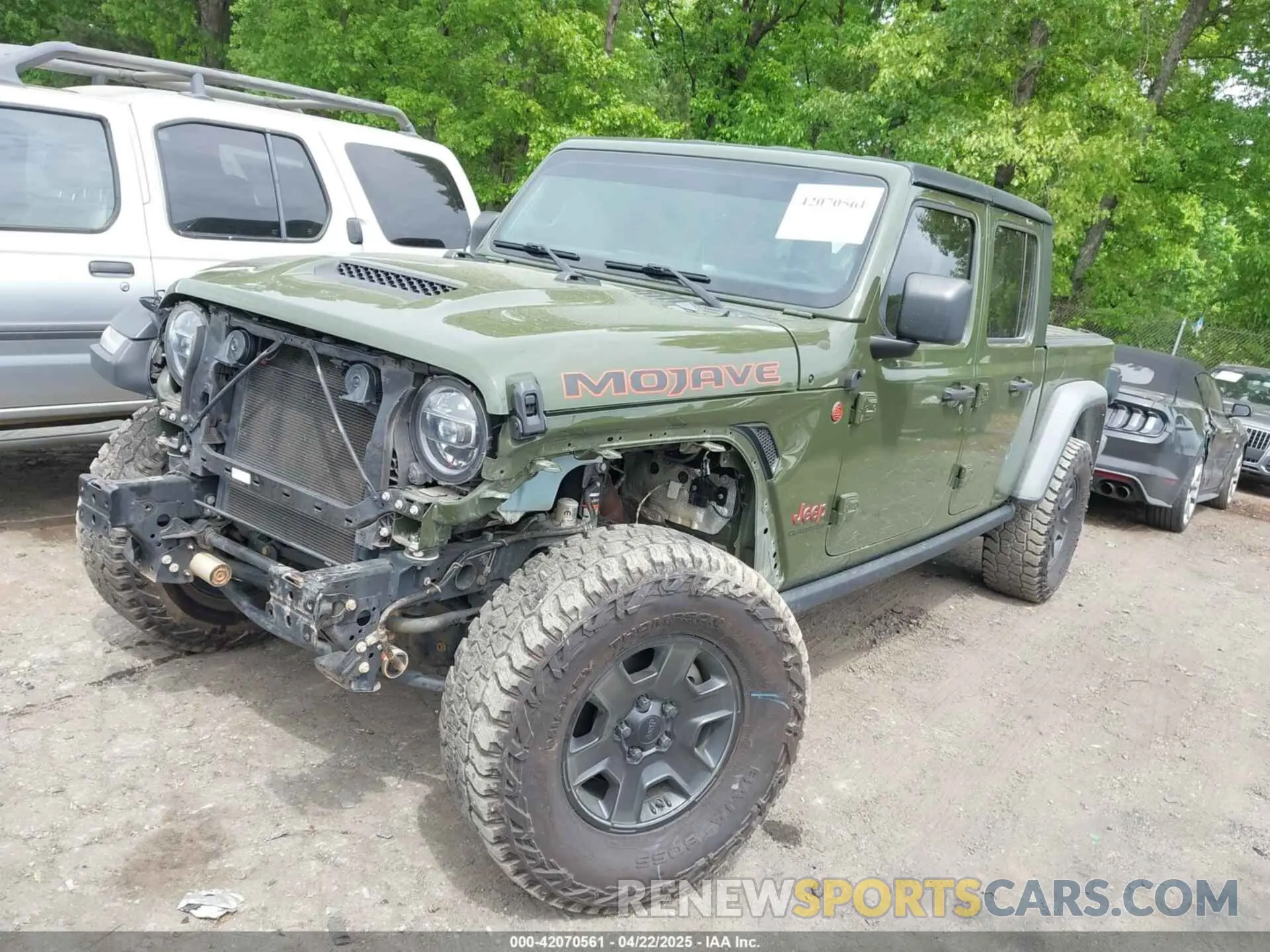 2 Photograph of a damaged car 1C6JJTEG0ML603356 JEEP GLADIATOR 2021