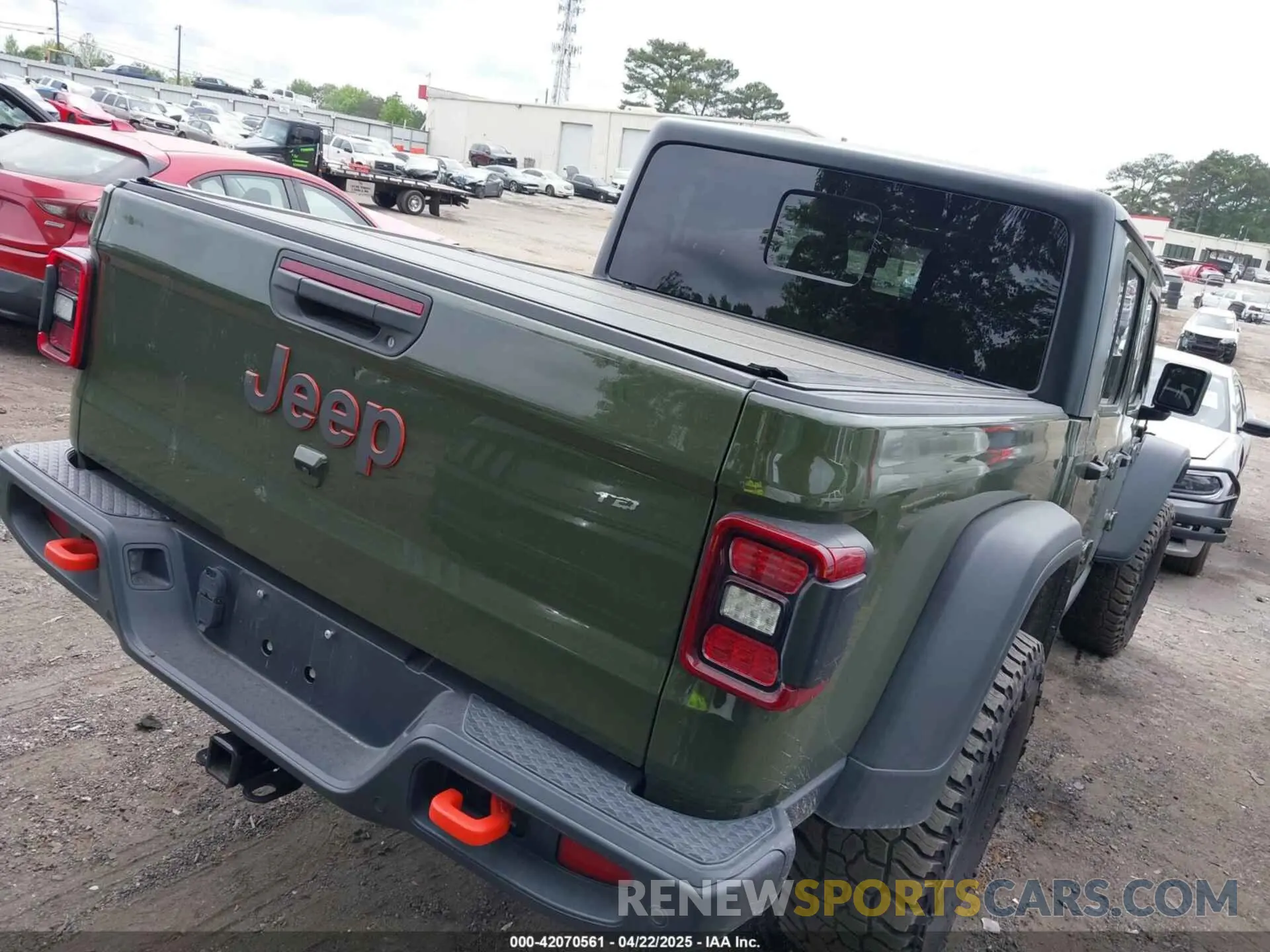 4 Photograph of a damaged car 1C6JJTEG0ML603356 JEEP GLADIATOR 2021