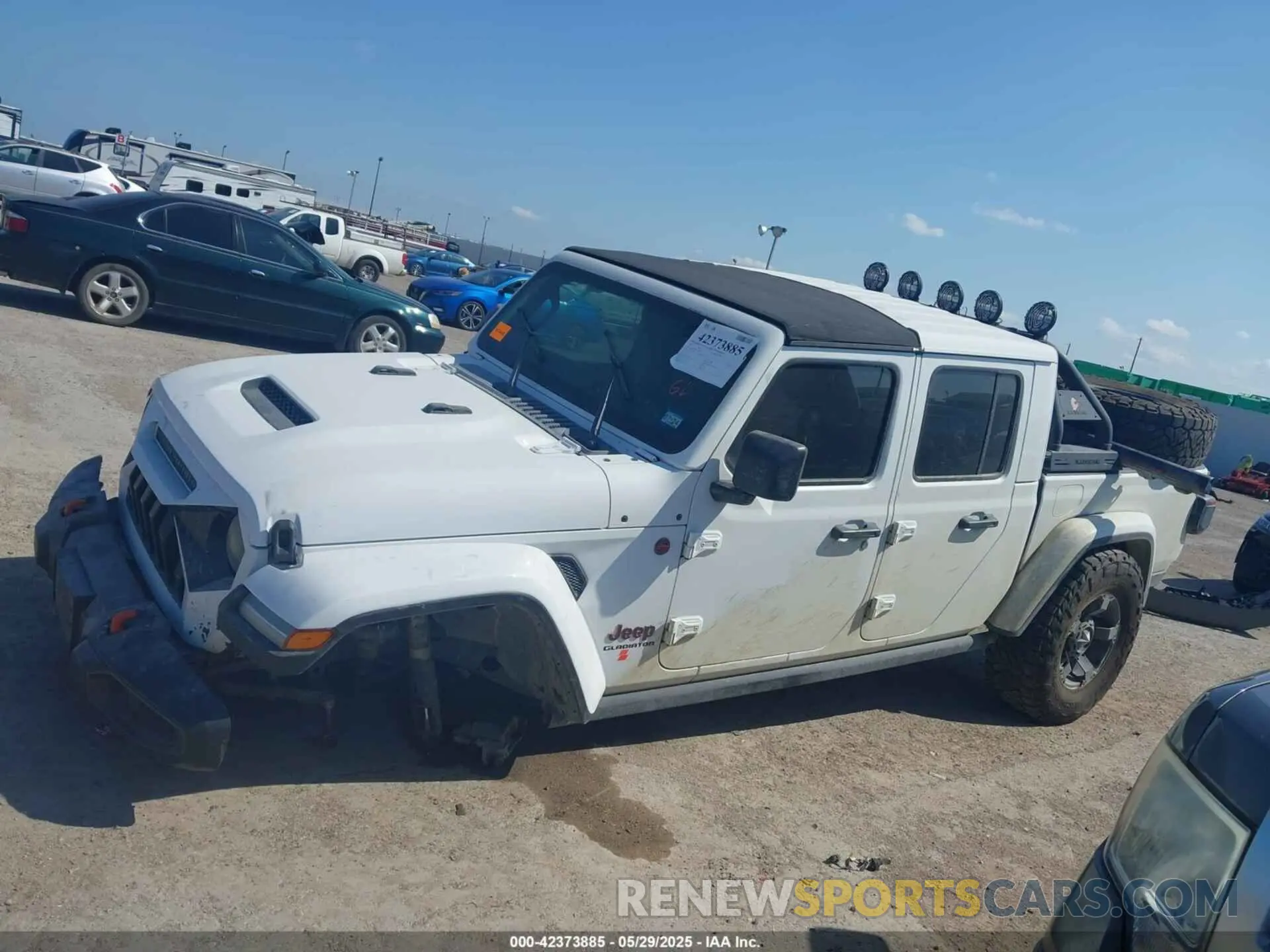 14 Photograph of a damaged car 1C6JJTEG1ML531504 JEEP GLADIATOR 2021