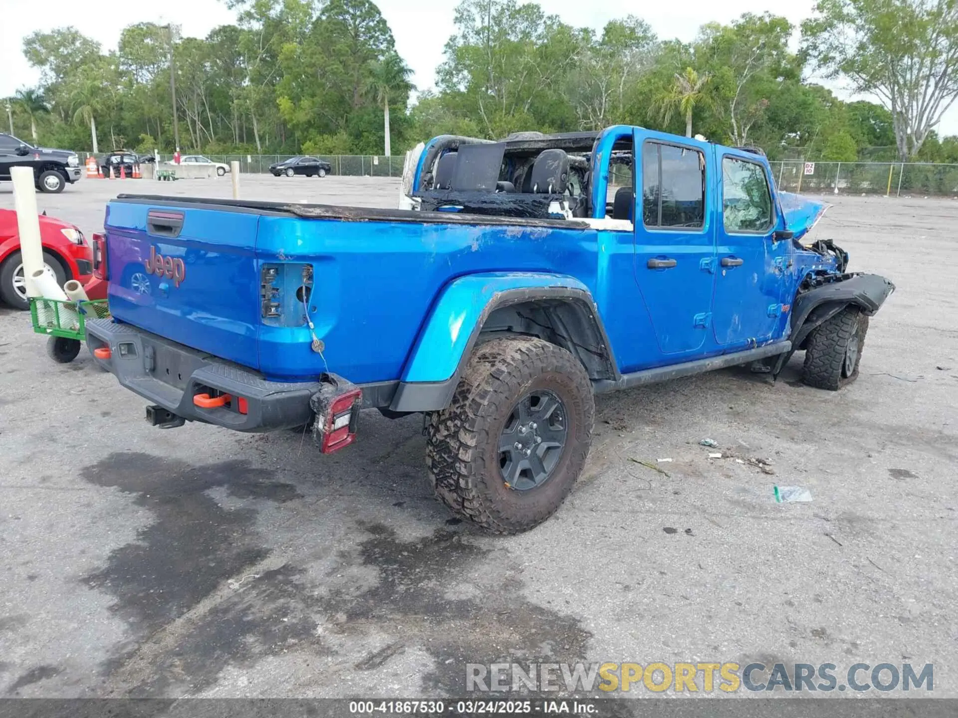 4 Photograph of a damaged car 1C6JJTEG1ML621056 JEEP GLADIATOR 2021