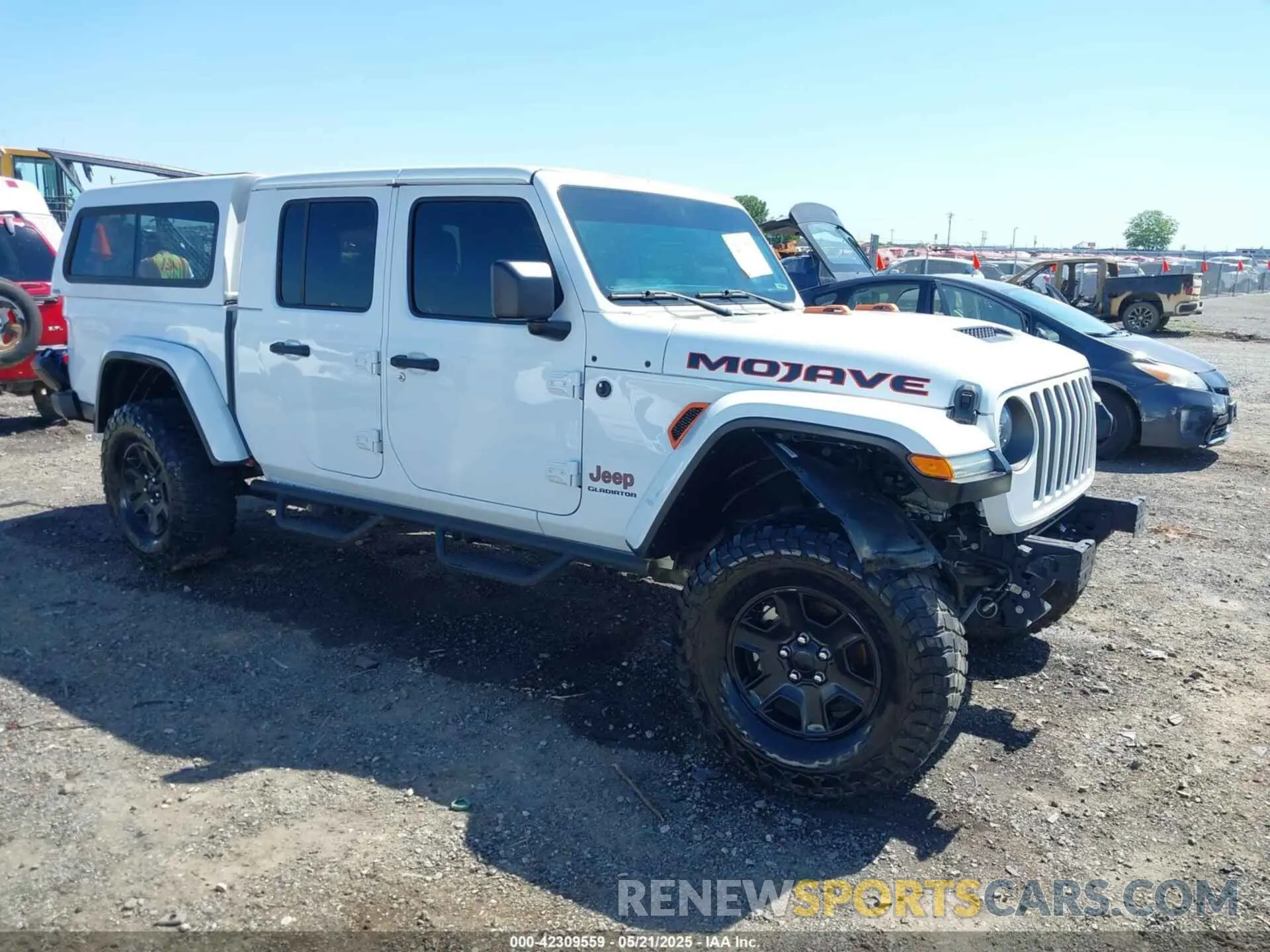1 Photograph of a damaged car 1C6JJTEG3ML527048 JEEP GLADIATOR 2021