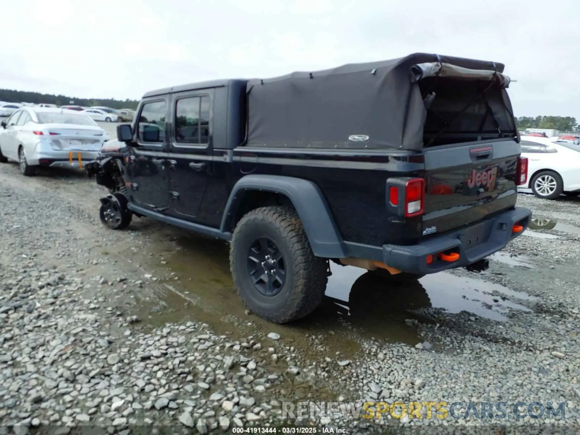 3 Photograph of a damaged car 1C6JJTEG5ML578714 JEEP GLADIATOR 2021