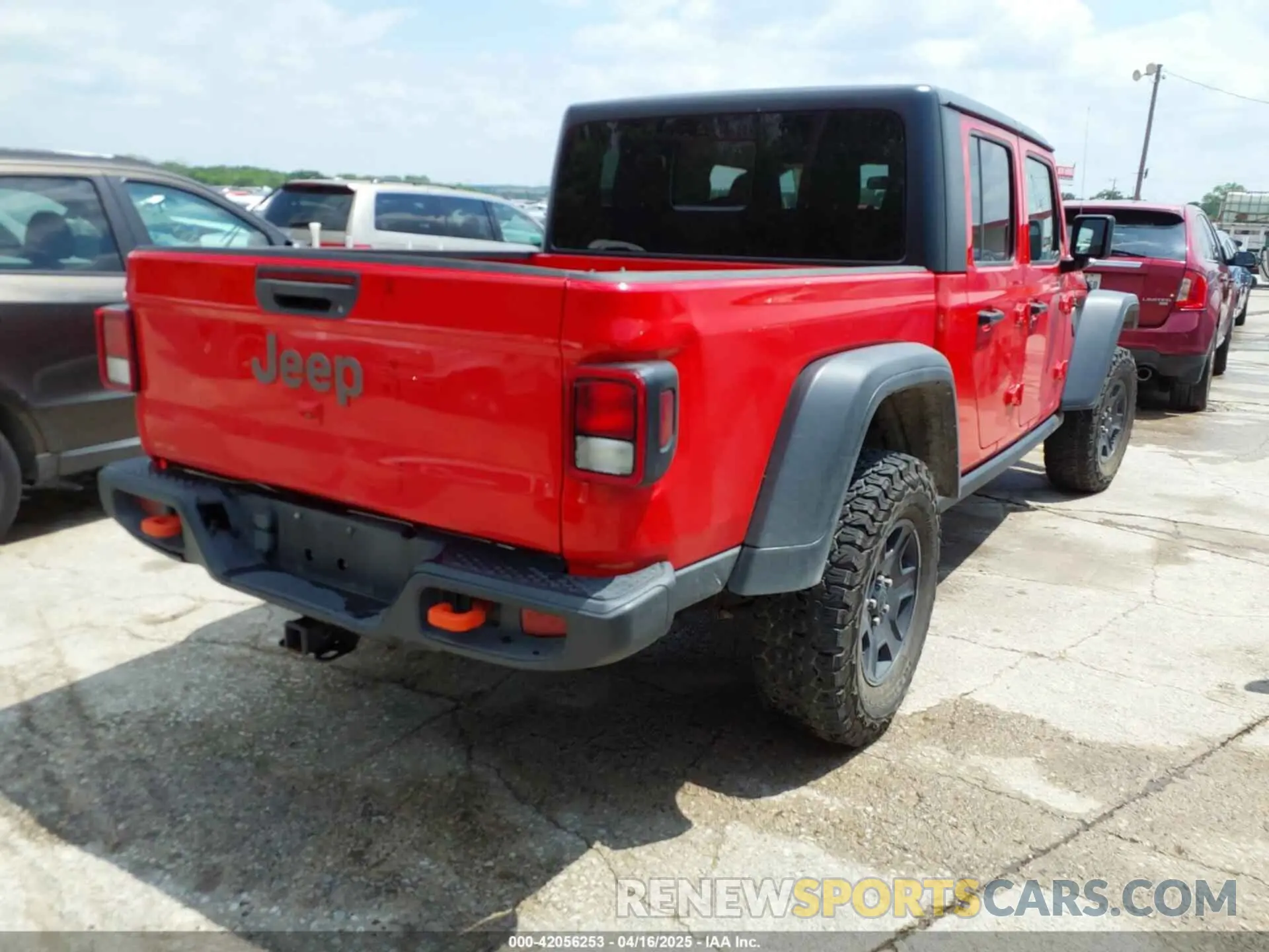 4 Photograph of a damaged car 1C6JJTEG6ML533927 JEEP GLADIATOR 2021
