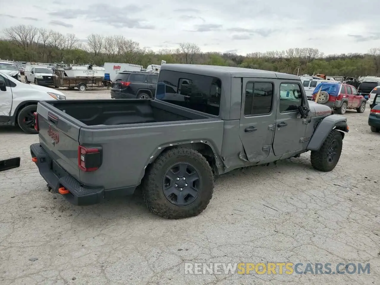 3 Photograph of a damaged car 1C6JJTEG8ML612807 JEEP GLADIATOR 2021