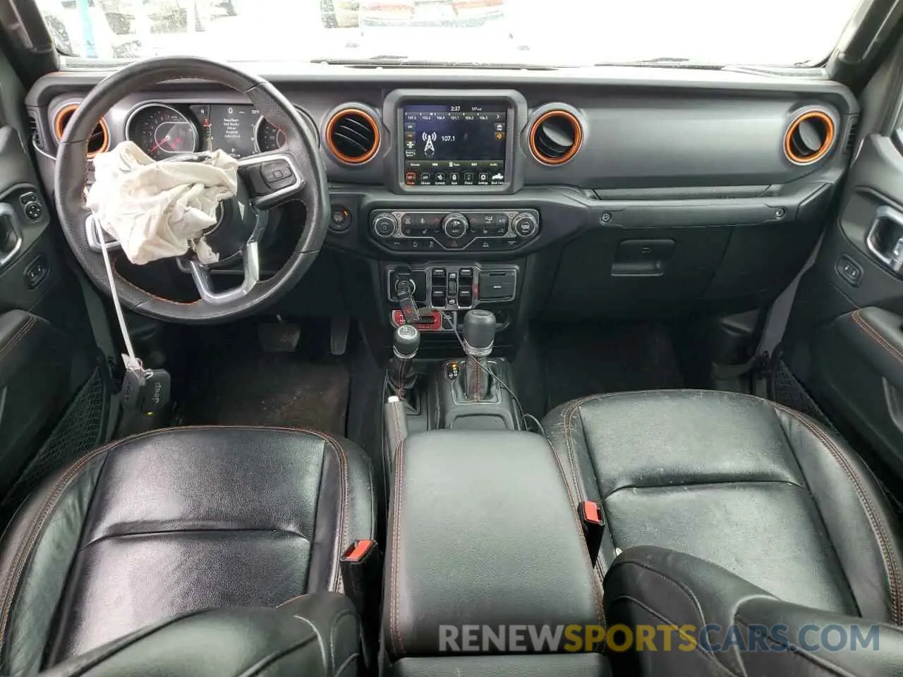 8 Photograph of a damaged car 1C6JJTEG8ML612807 JEEP GLADIATOR 2021