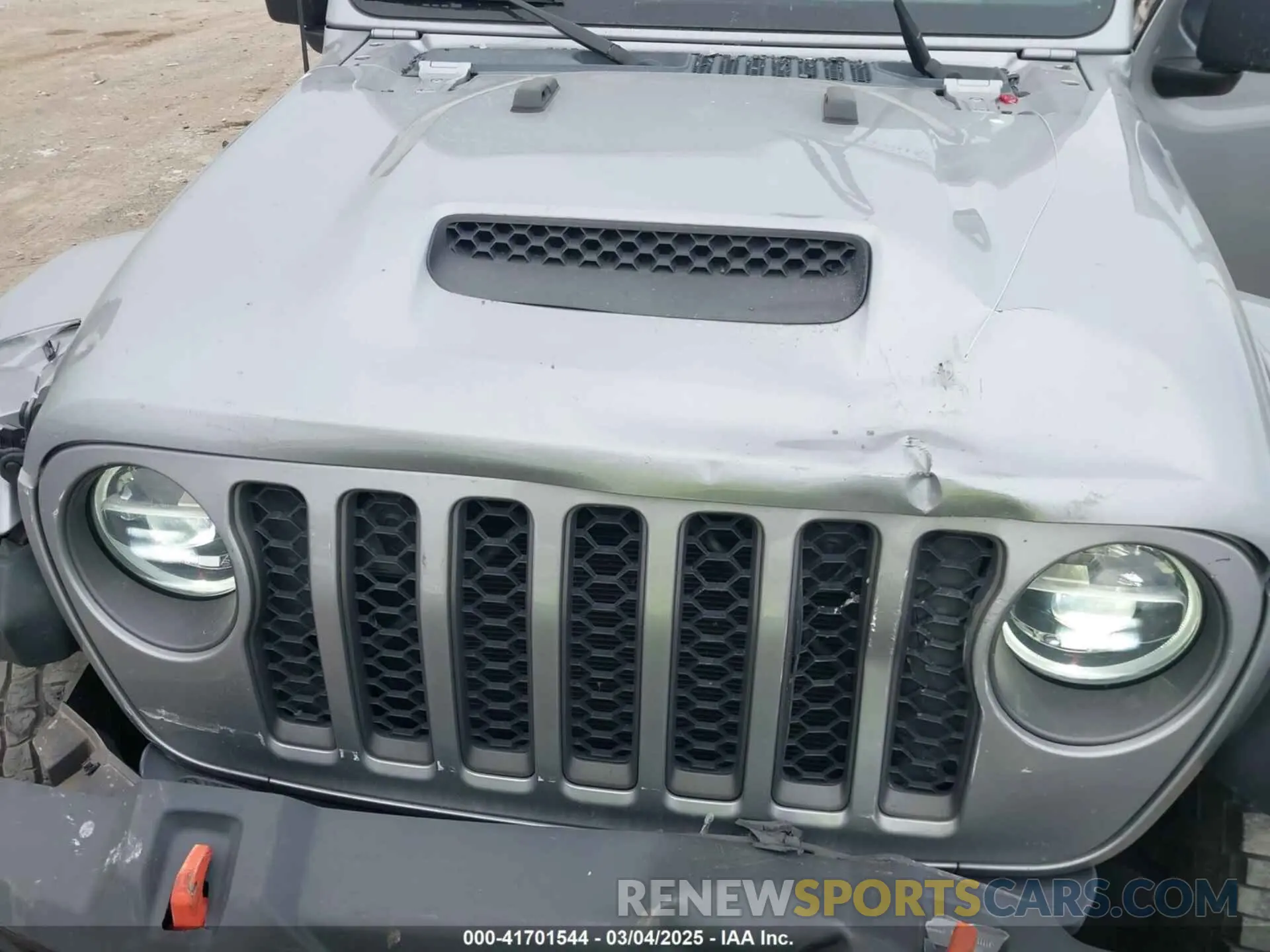 10 Photograph of a damaged car 1C6JJTEG9ML519309 JEEP GLADIATOR 2021