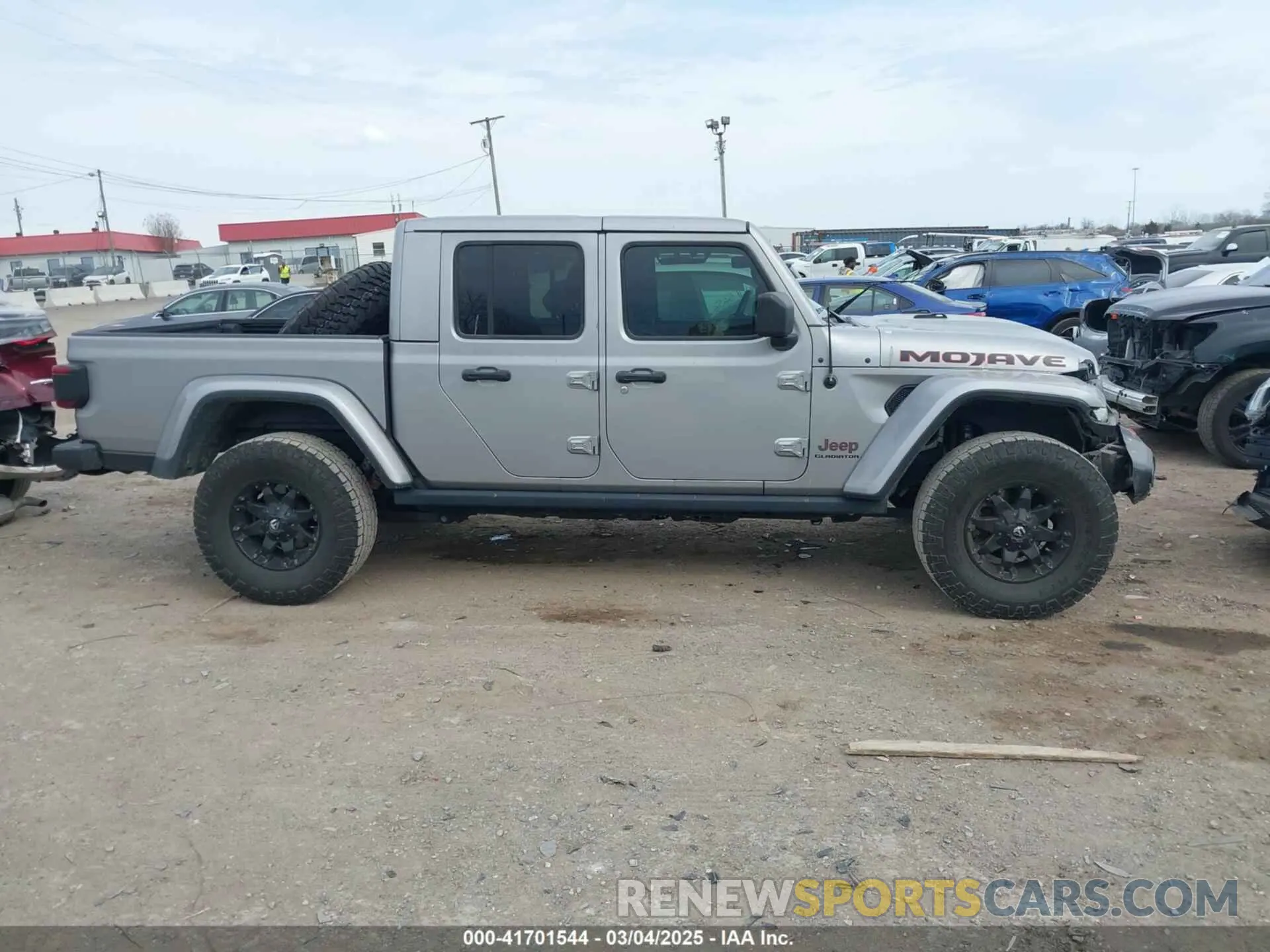 13 Photograph of a damaged car 1C6JJTEG9ML519309 JEEP GLADIATOR 2021