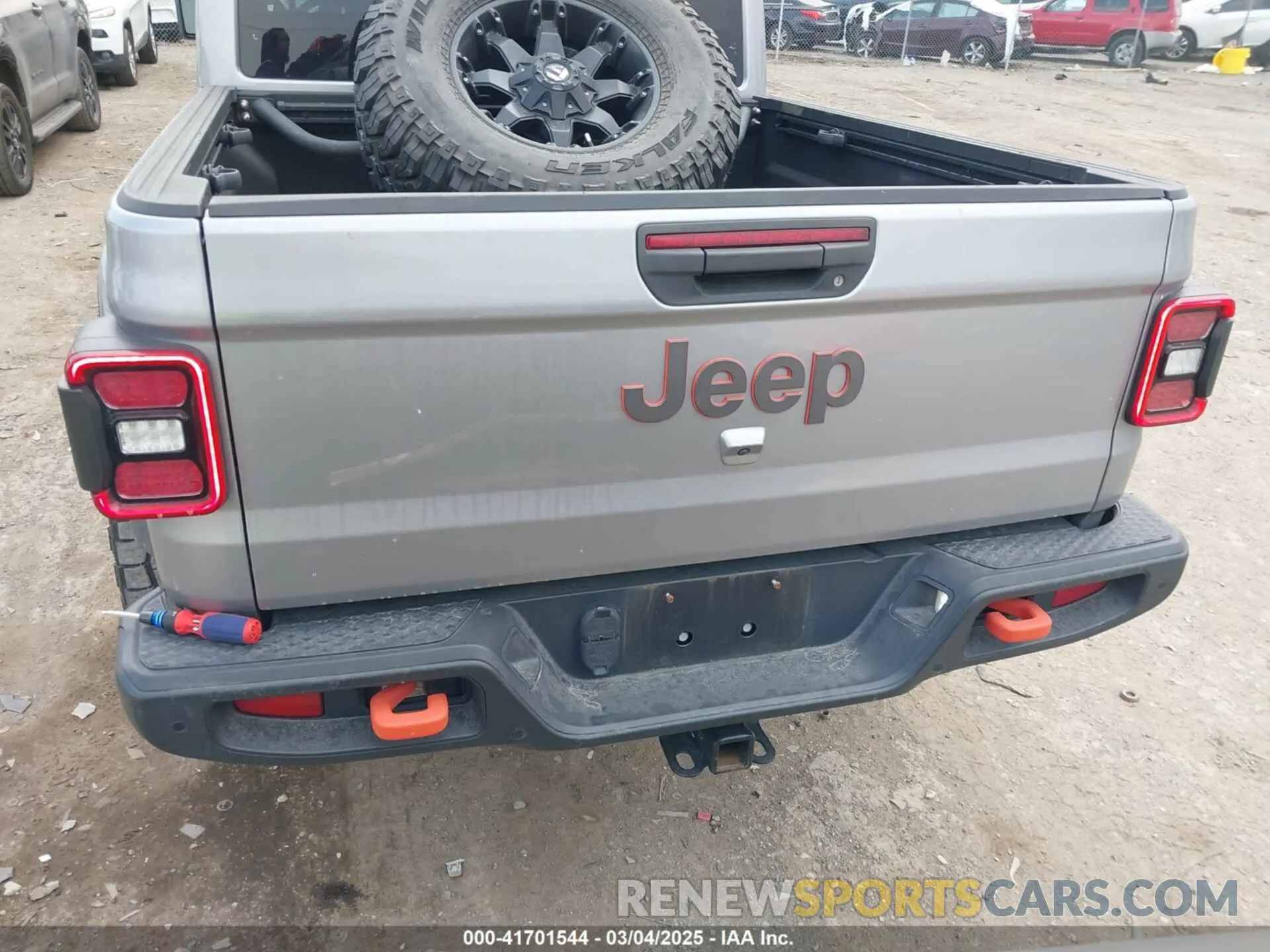 16 Photograph of a damaged car 1C6JJTEG9ML519309 JEEP GLADIATOR 2021