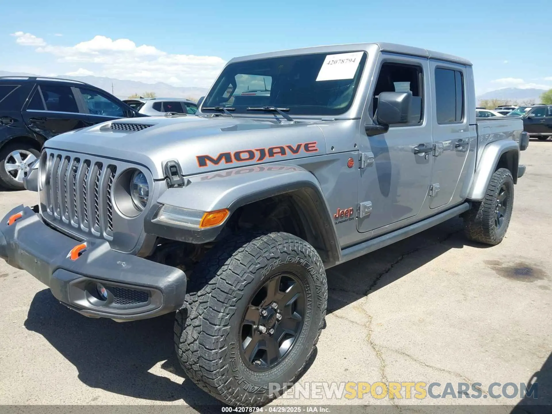 2 Photograph of a damaged car 1C6JJTEG9ML520363 JEEP GLADIATOR 2021