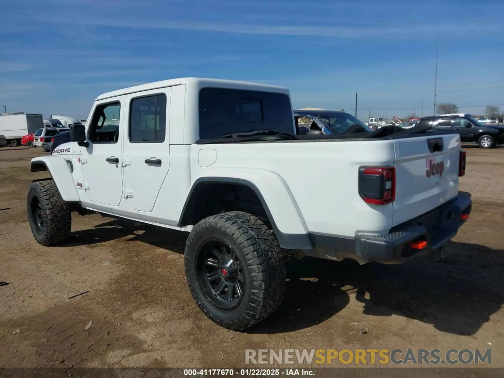 14 Photograph of a damaged car 1C6JJTEG9ML579669 JEEP GLADIATOR 2021