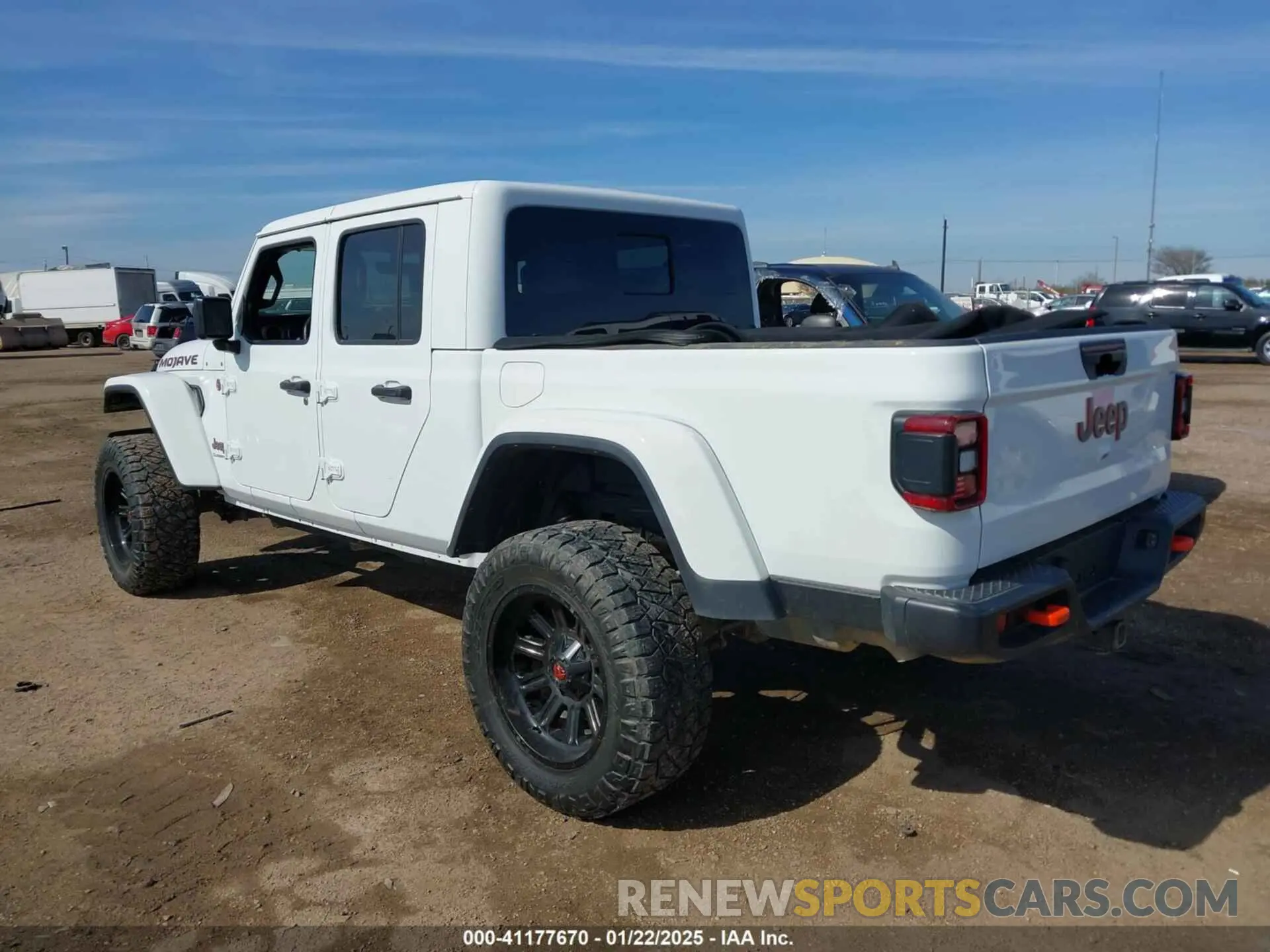 3 Photograph of a damaged car 1C6JJTEG9ML579669 JEEP GLADIATOR 2021