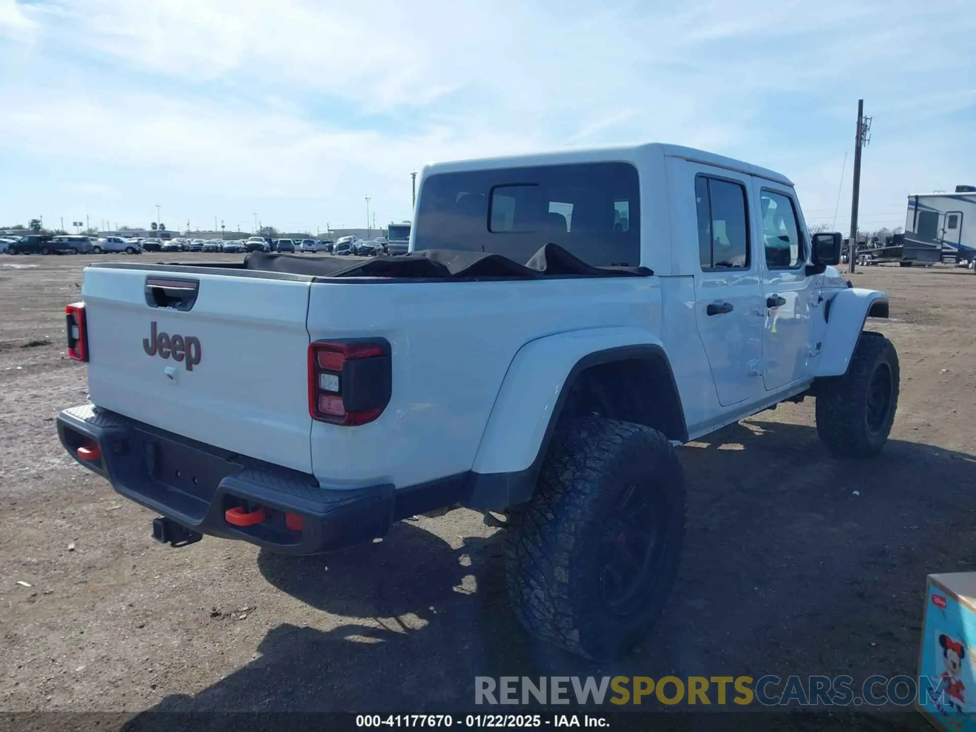 4 Photograph of a damaged car 1C6JJTEG9ML579669 JEEP GLADIATOR 2021