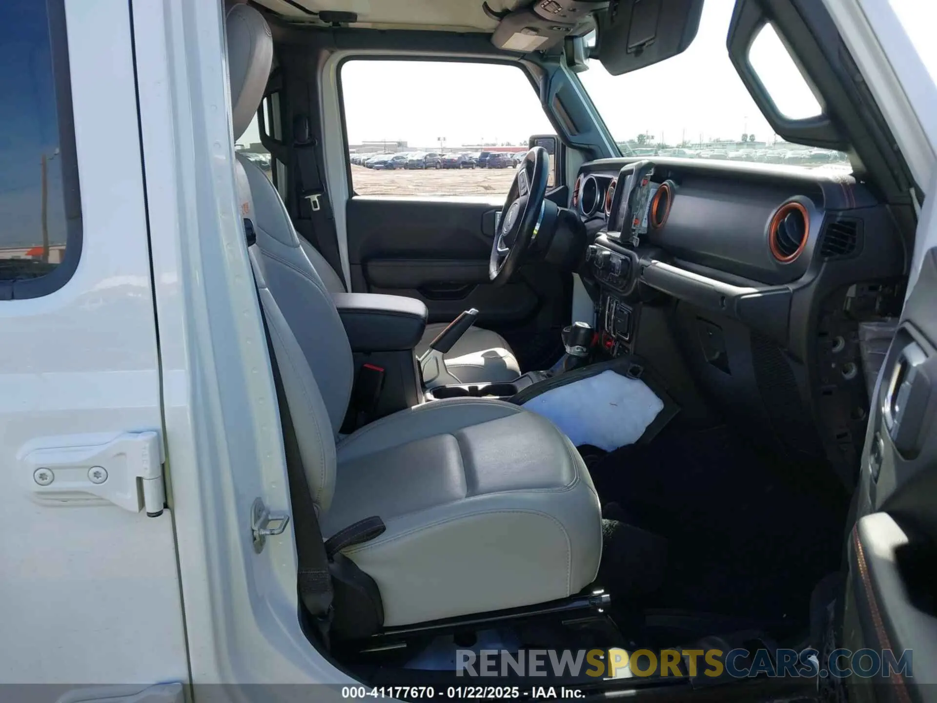 5 Photograph of a damaged car 1C6JJTEG9ML579669 JEEP GLADIATOR 2021
