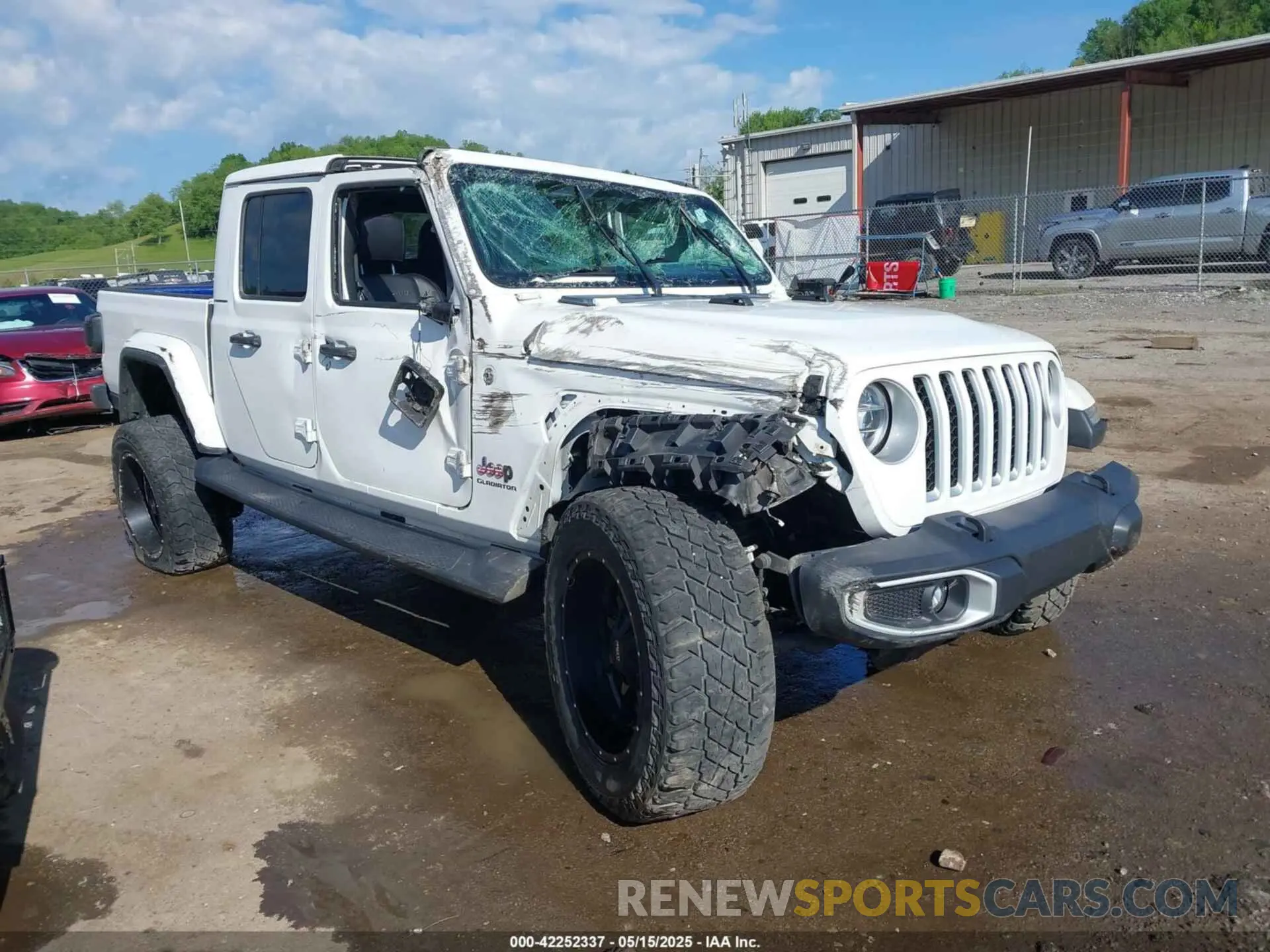 1 Photograph of a damaged car 1C6JJTFM0ML522667 JEEP GLADIATOR 2021