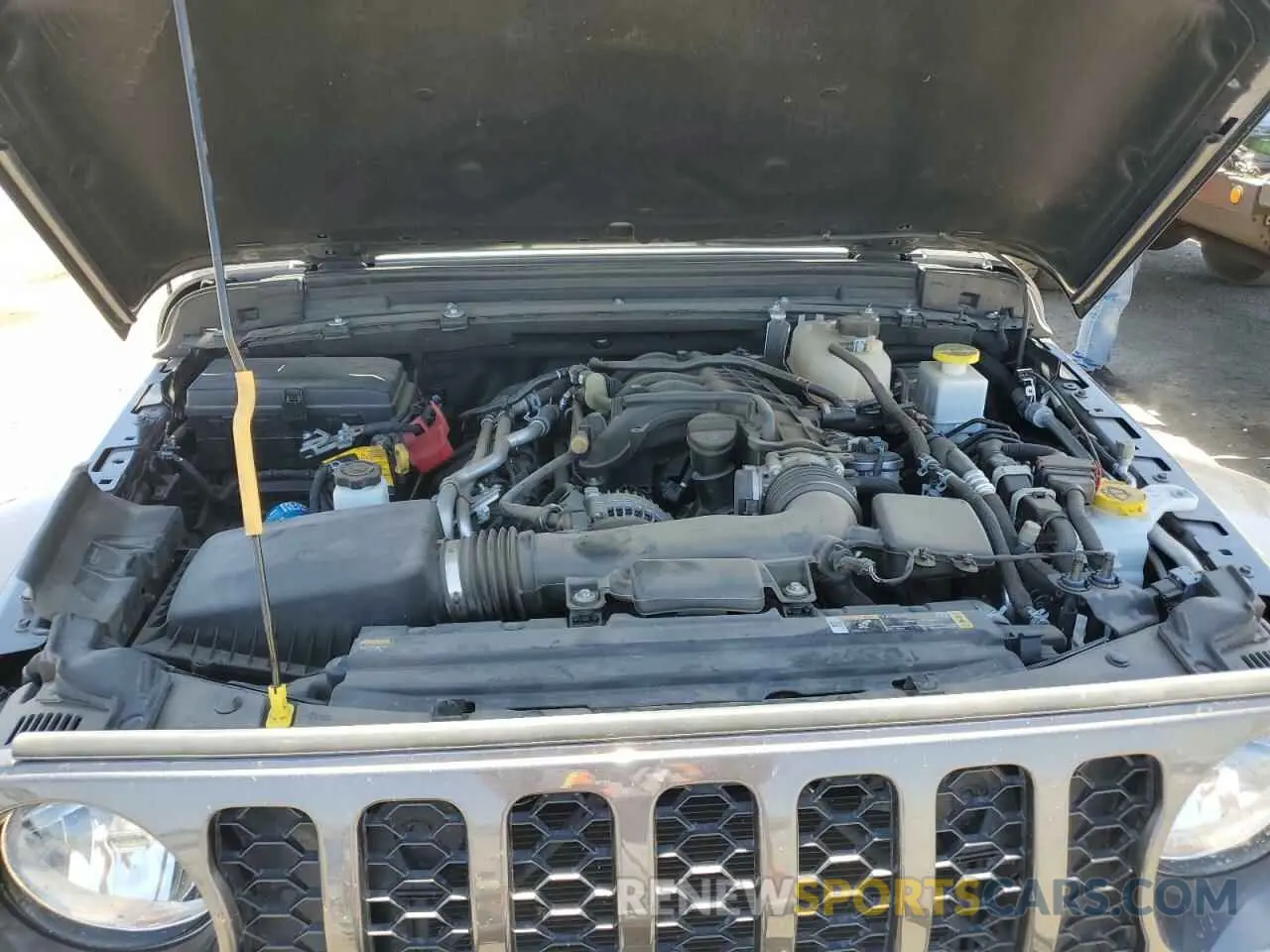 11 Photograph of a damaged car 1C6HJTAG2NL133000 JEEP GLADIATOR 2022
