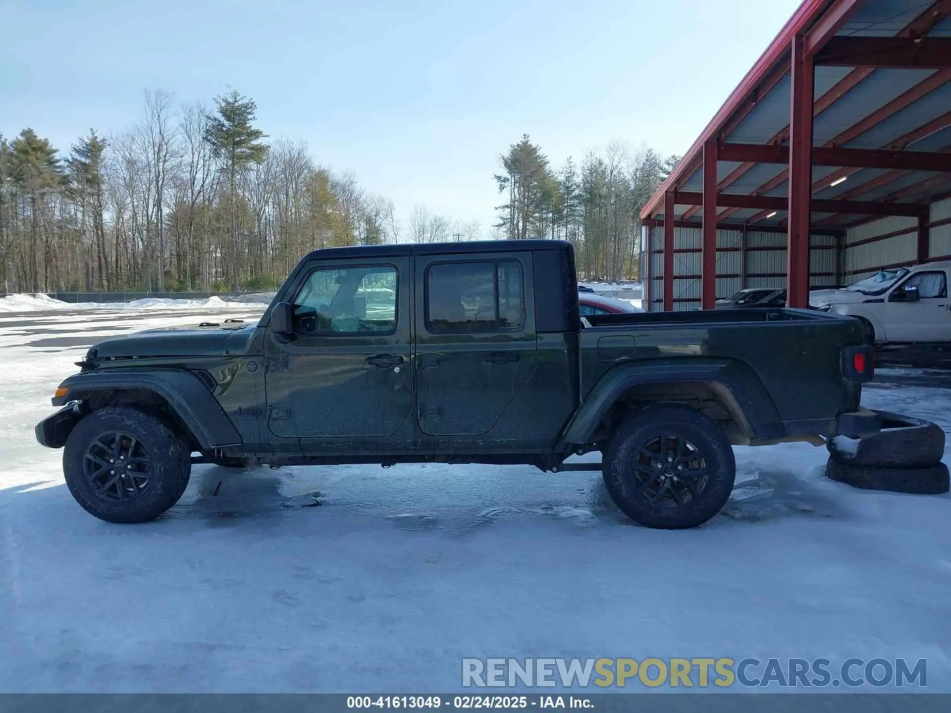 14 Photograph of a damaged car 1C6HJTAG3NL137816 JEEP GLADIATOR 2022