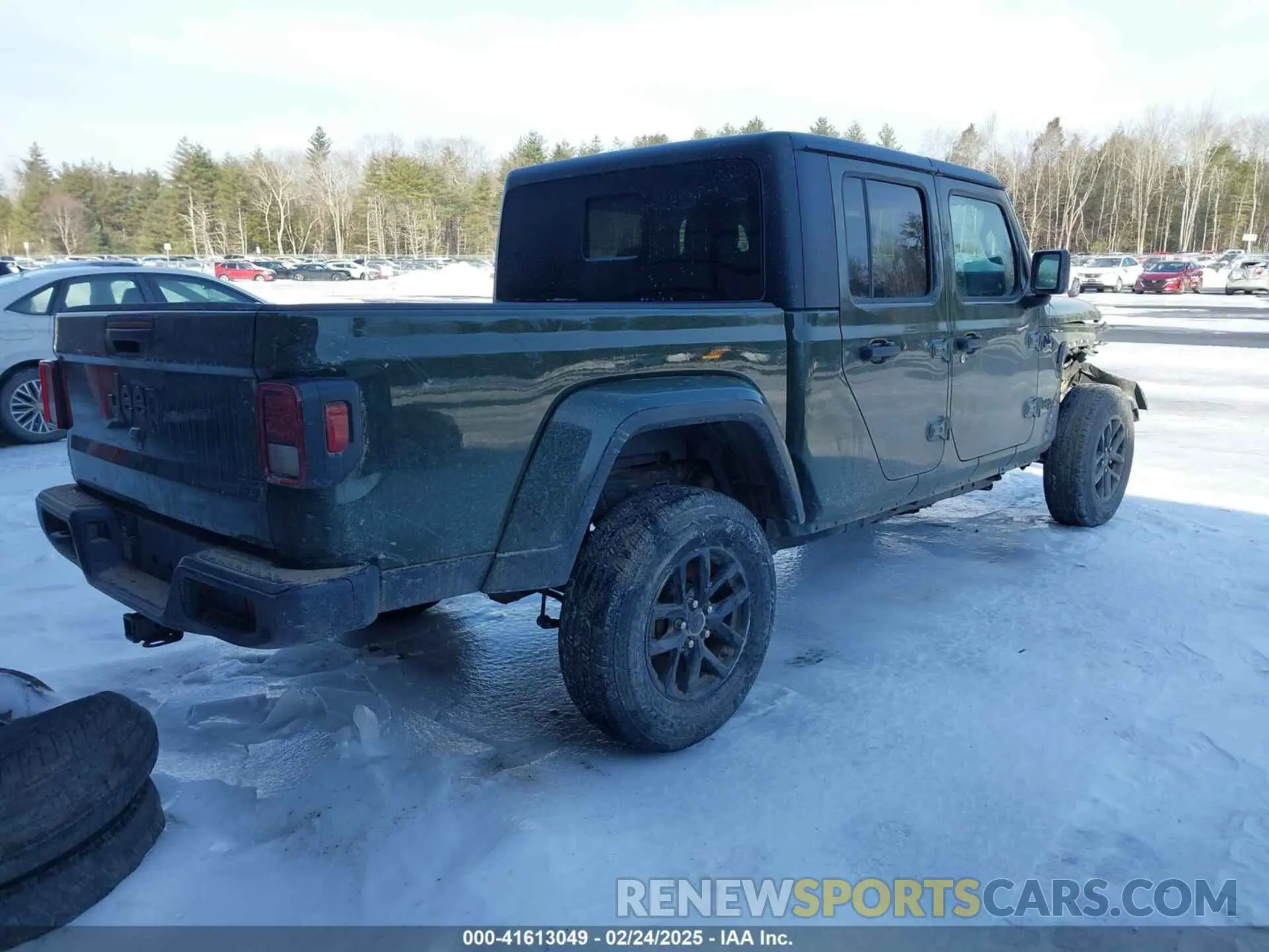 4 Photograph of a damaged car 1C6HJTAG3NL137816 JEEP GLADIATOR 2022