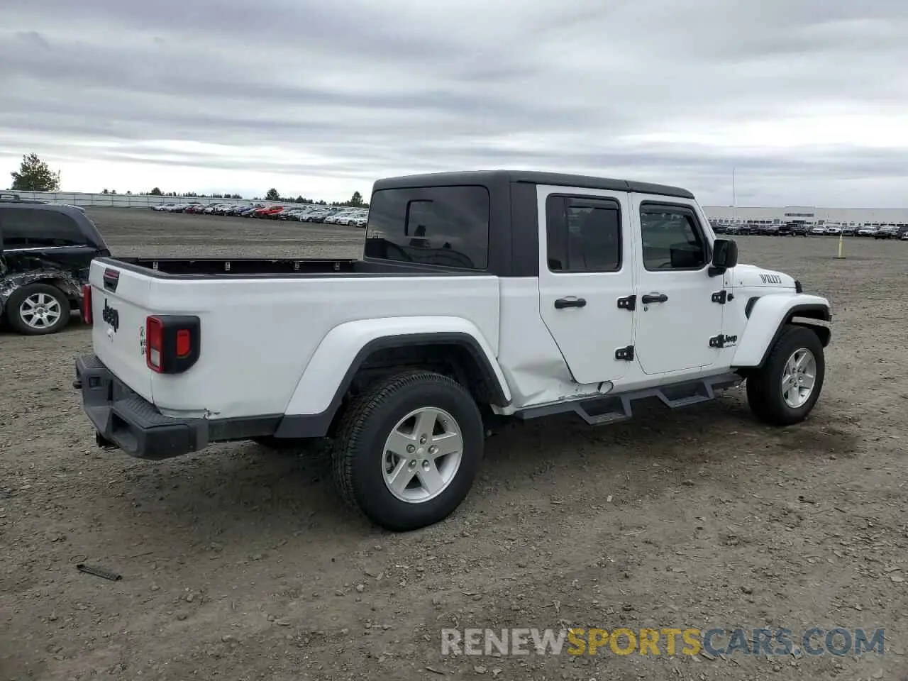 3 Photograph of a damaged car 1C6HJTAG3NL166183 JEEP GLADIATOR 2022