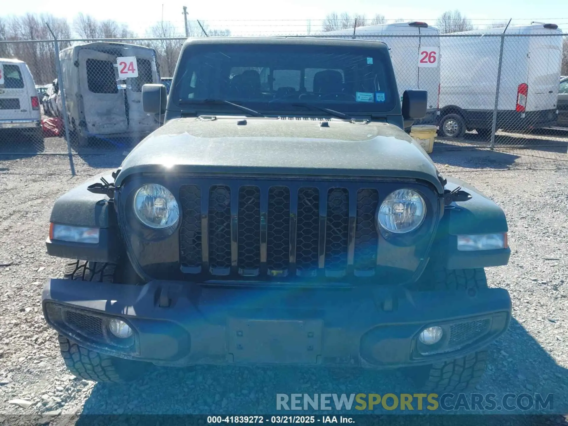 12 Photograph of a damaged car 1C6HJTAG4NL135833 JEEP GLADIATOR 2022
