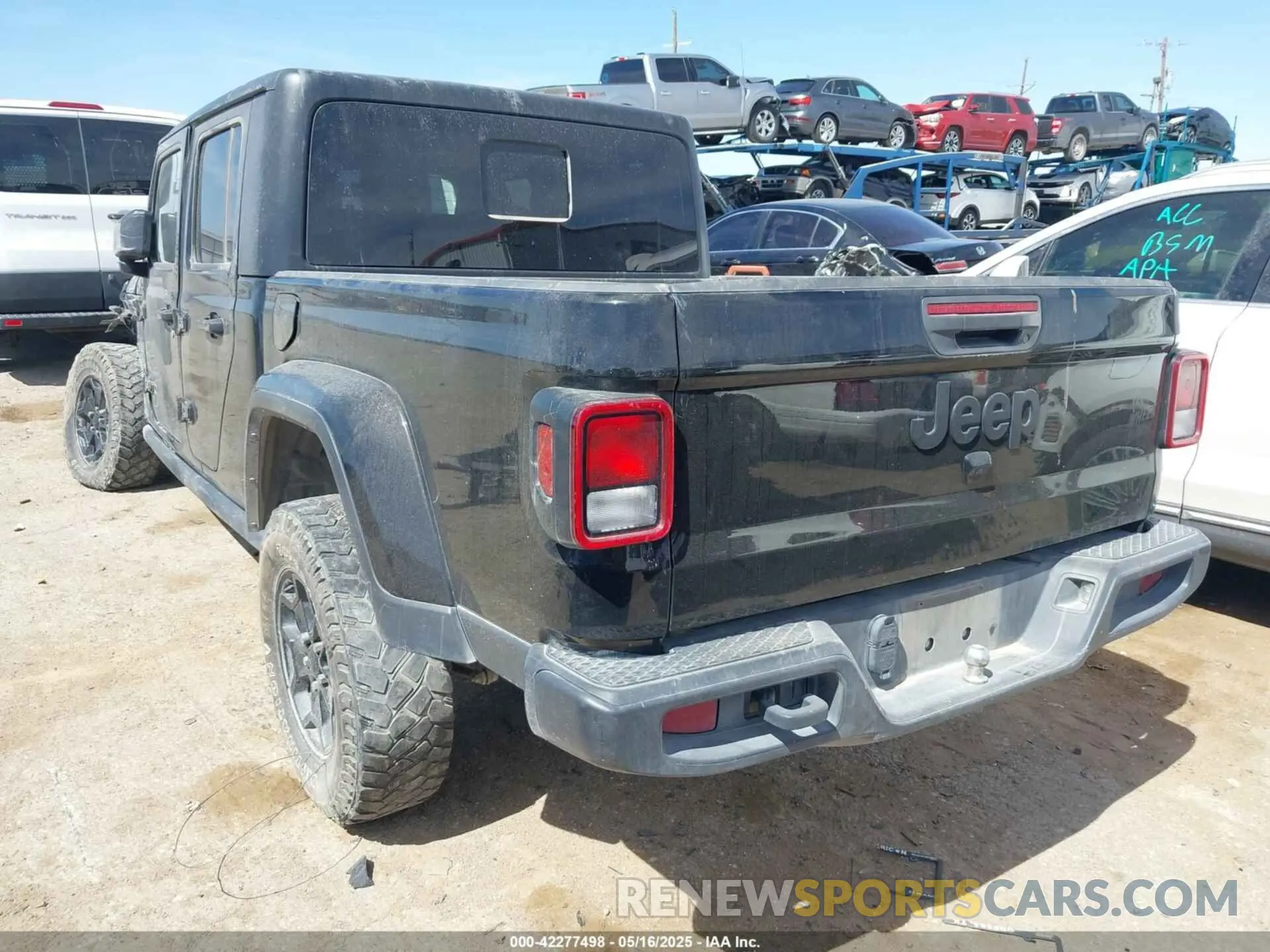 3 Photograph of a damaged car 1C6HJTAG5NL122301 JEEP GLADIATOR 2022