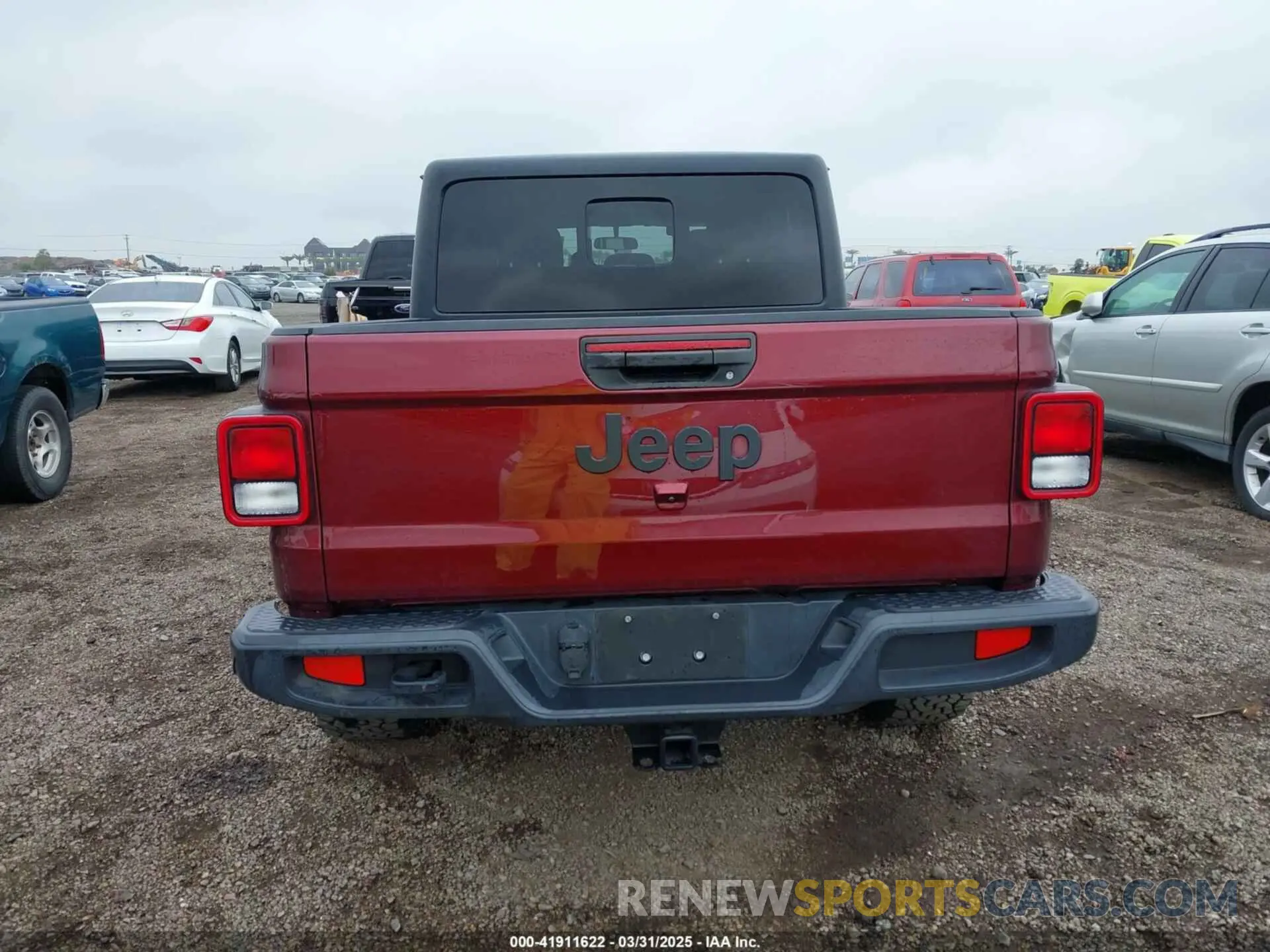 16 Photograph of a damaged car 1C6HJTAG5NL132164 JEEP GLADIATOR 2022