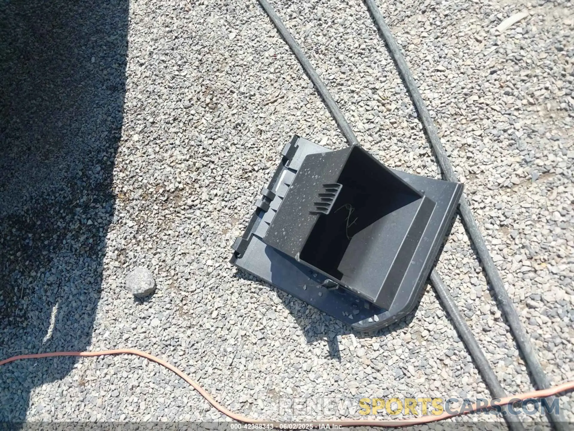12 Photograph of a damaged car 1C6HJTAG5NL174916 JEEP GLADIATOR 2022