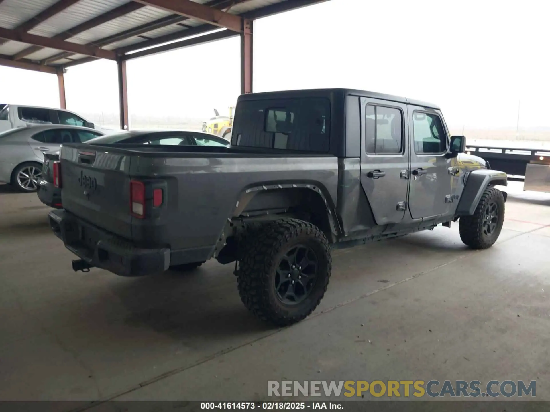 4 Photograph of a damaged car 1C6HJTAG7NL151184 JEEP GLADIATOR 2022