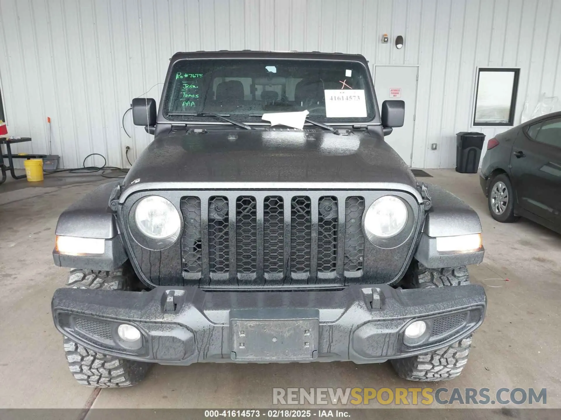 6 Photograph of a damaged car 1C6HJTAG7NL151184 JEEP GLADIATOR 2022