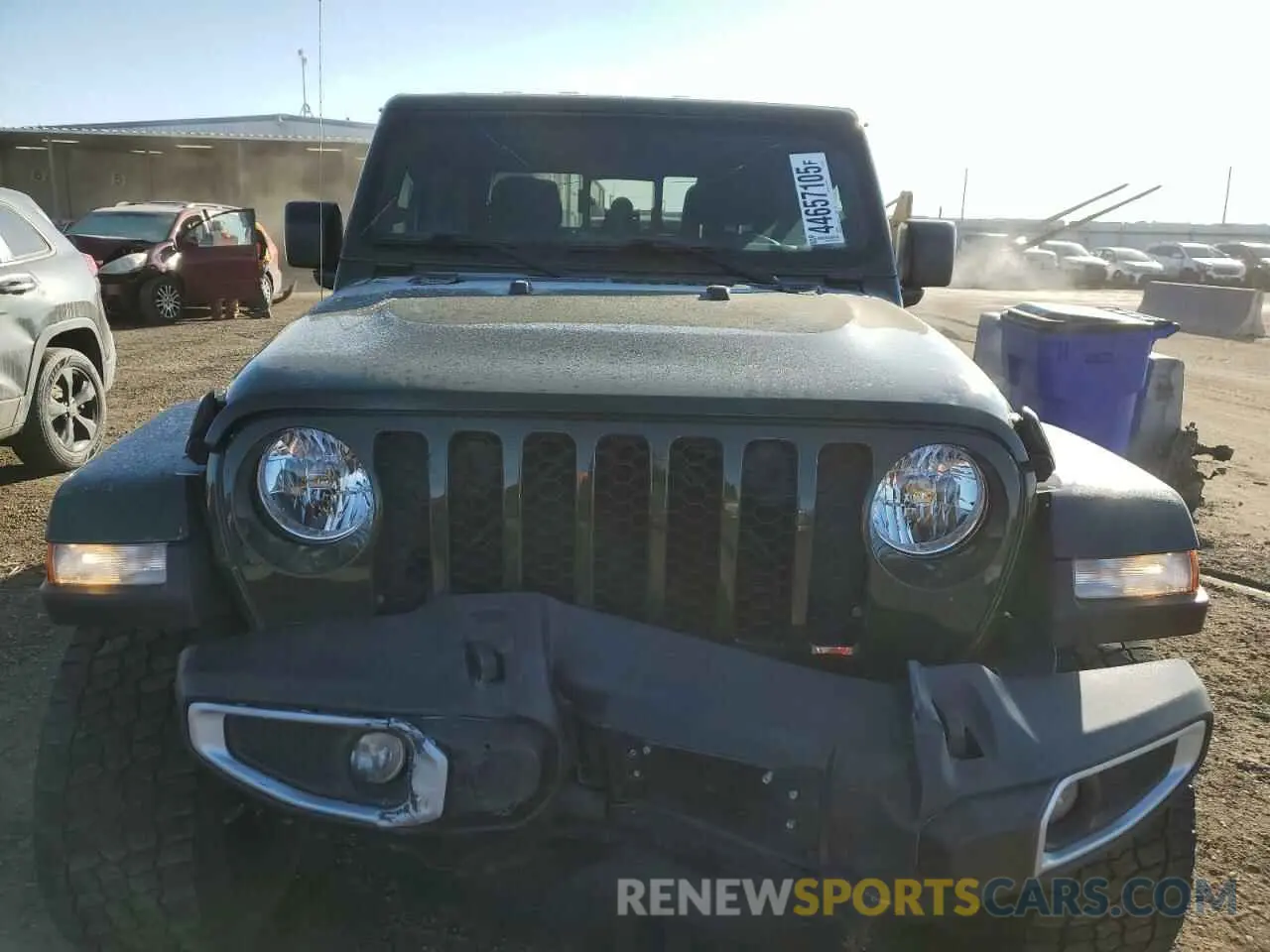 5 Photograph of a damaged car 1C6HJTAG8NL101992 JEEP GLADIATOR 2022