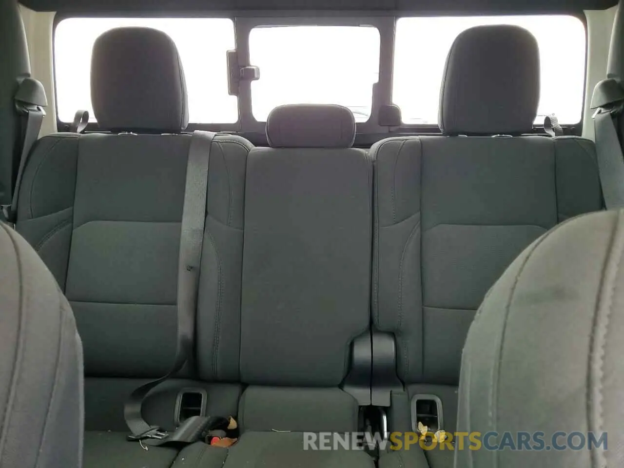 10 Photograph of a damaged car 1C6HJTAG8NL125550 JEEP GLADIATOR 2022