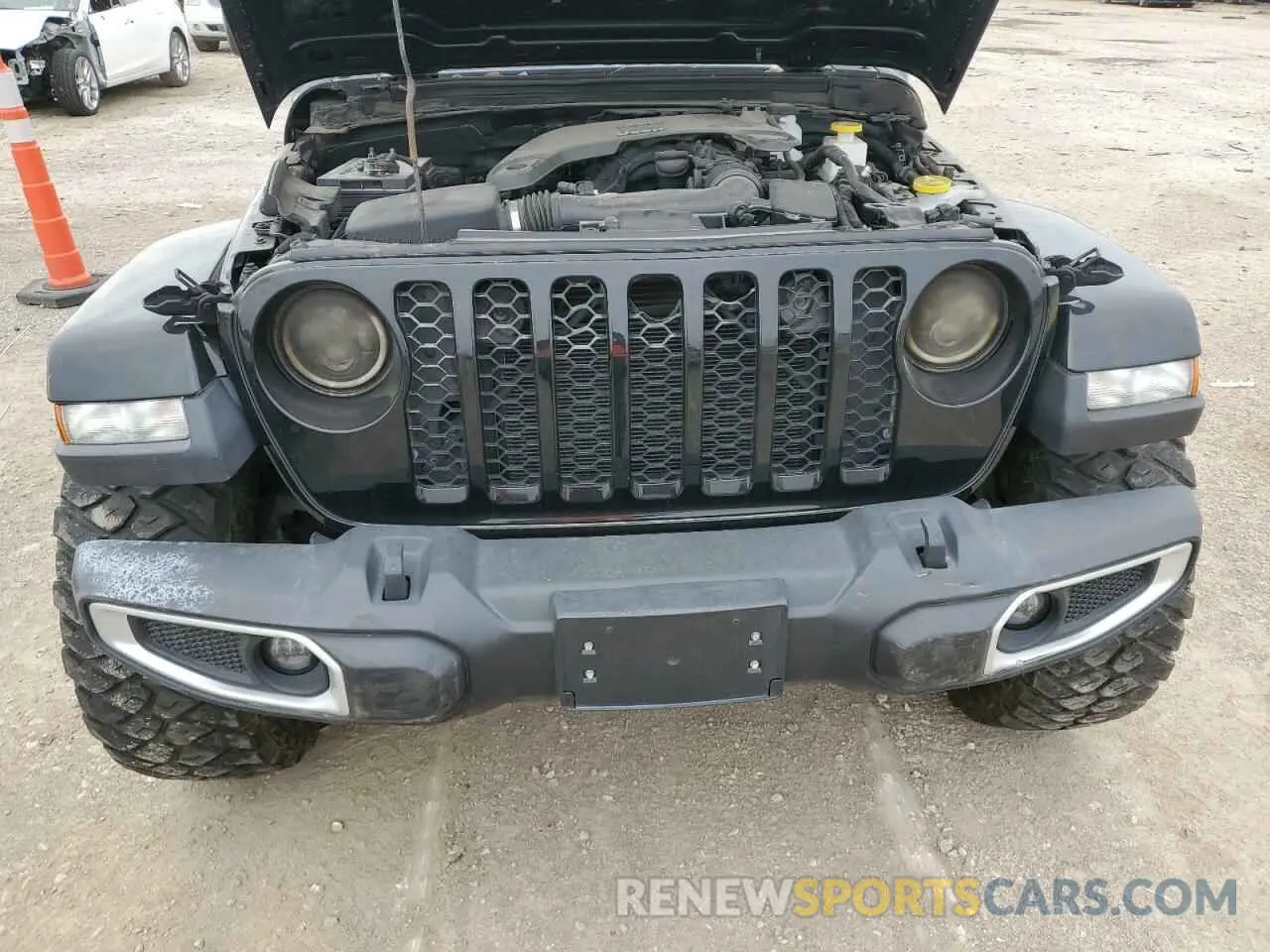 12 Photograph of a damaged car 1C6HJTAG8NL125550 JEEP GLADIATOR 2022