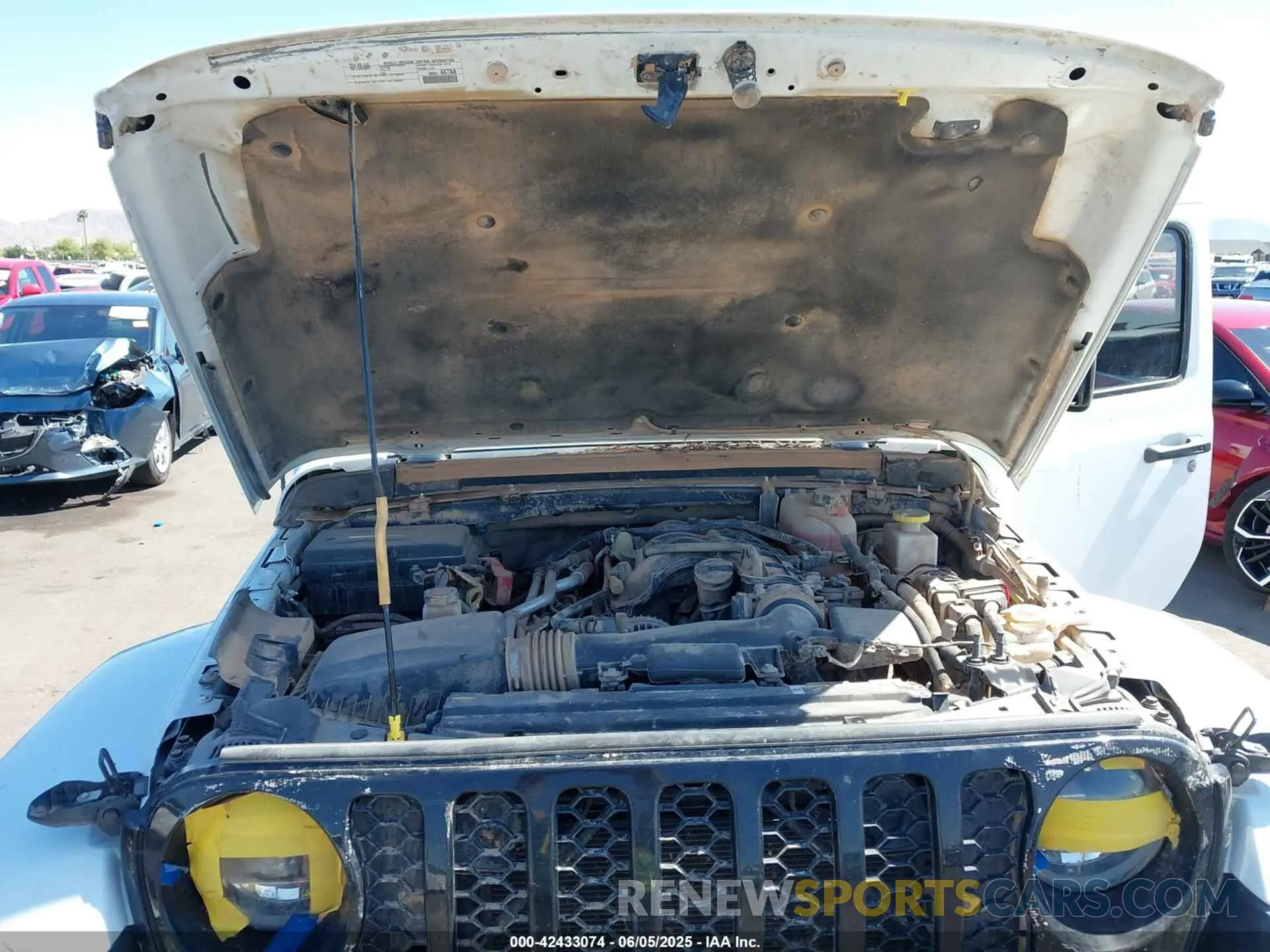 10 Photograph of a damaged car 1C6HJTAG8NL155888 JEEP GLADIATOR 2022