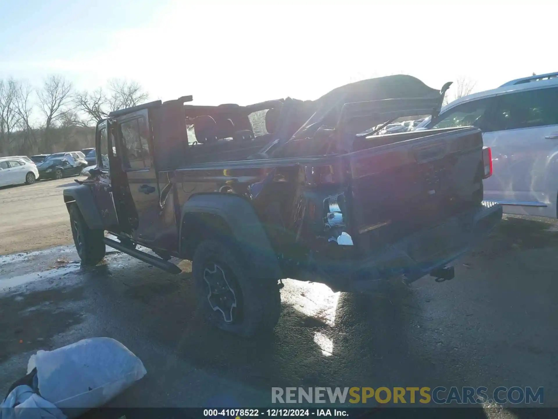 3 Photograph of a damaged car 1C6HJTAG9NL101421 JEEP GLADIATOR 2022