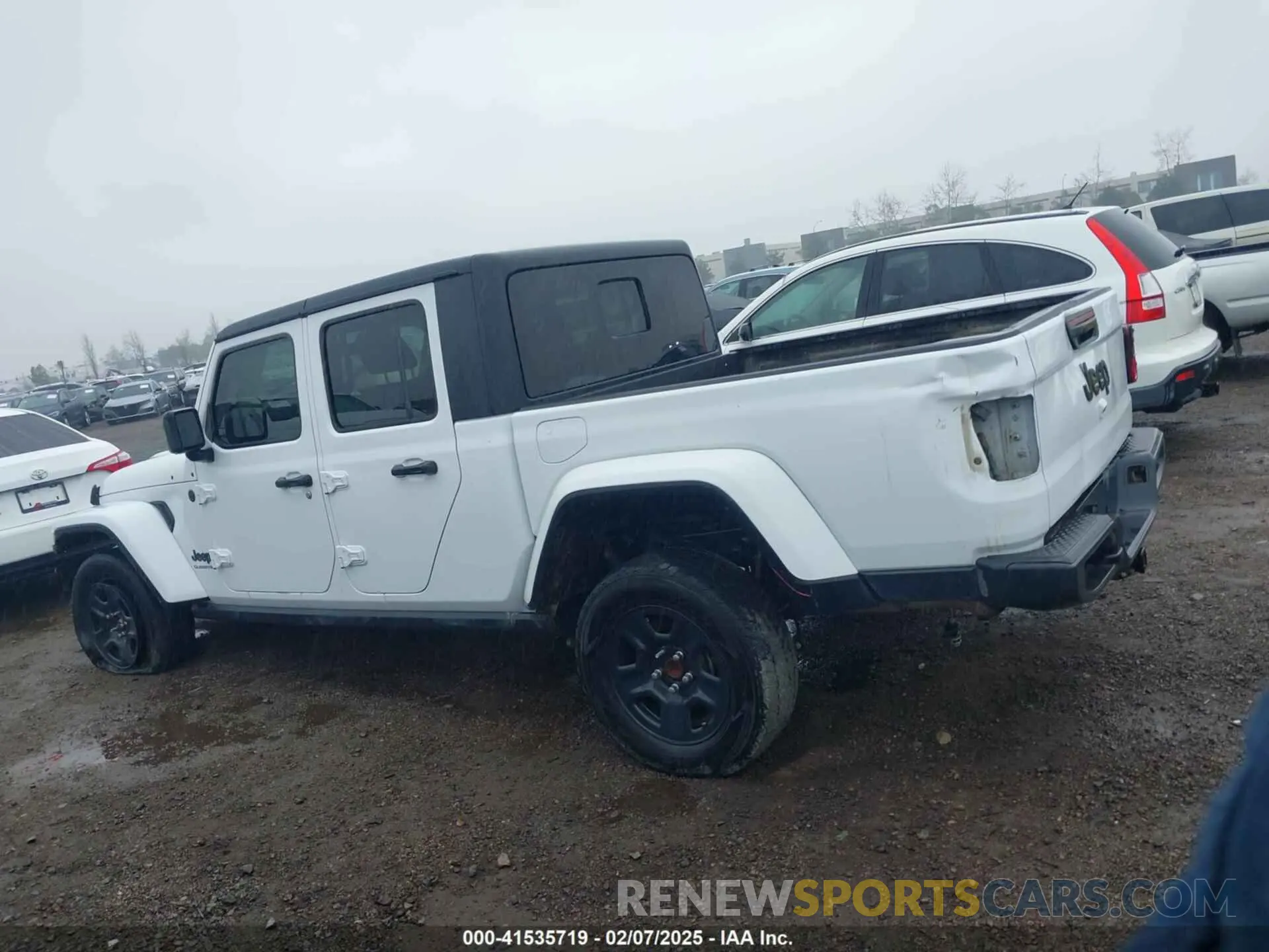 14 Photograph of a damaged car 1C6HJTAGXNL143080 JEEP GLADIATOR 2022