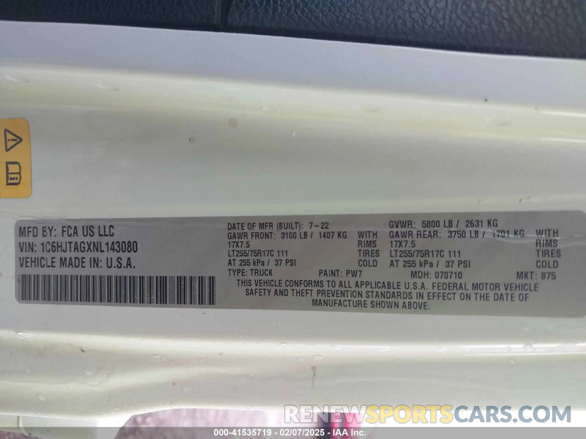 9 Photograph of a damaged car 1C6HJTAGXNL143080 JEEP GLADIATOR 2022