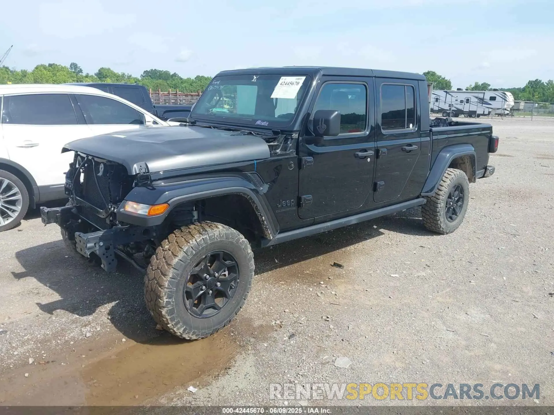 2 Photograph of a damaged car 1C6HJTAGXNL177374 JEEP GLADIATOR 2022
