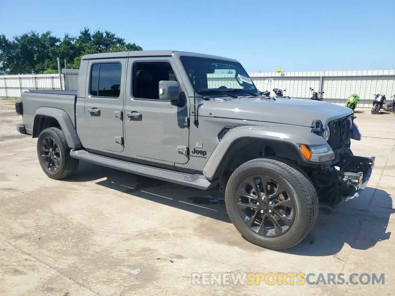 4 Photograph of a damaged car 1C6HJTFG0NL178705 JEEP GLADIATOR 2022