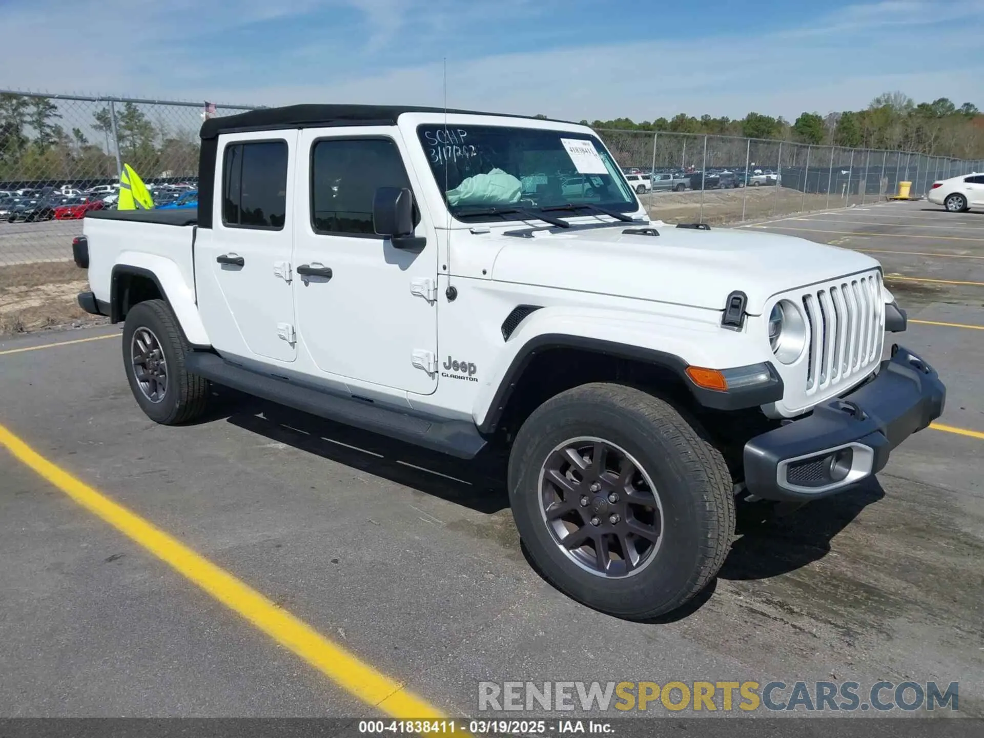 1 Photograph of a damaged car 1C6HJTFG1NL167518 JEEP GLADIATOR 2022