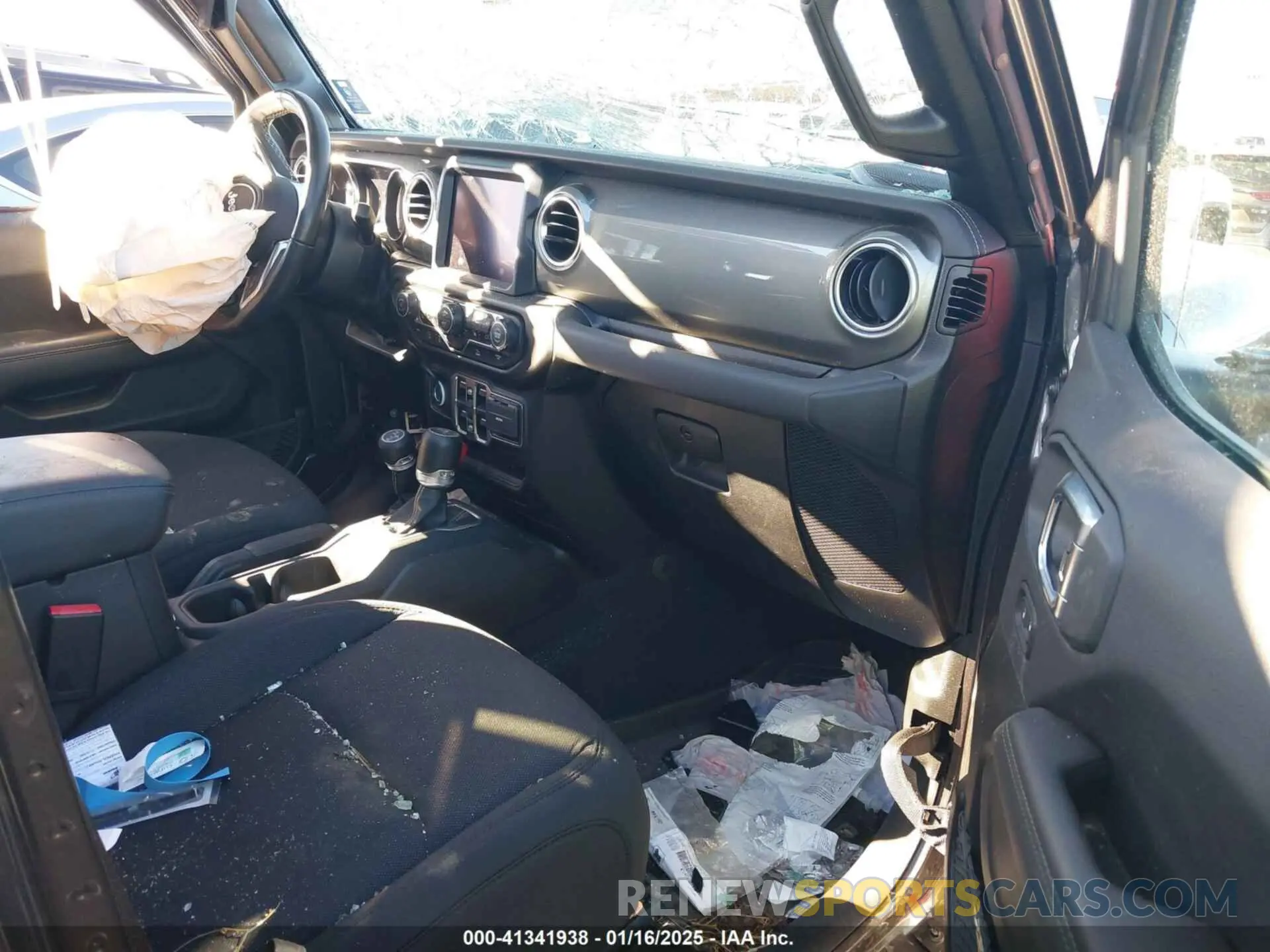 5 Photograph of a damaged car 1C6HJTFG2NL183405 JEEP GLADIATOR 2022