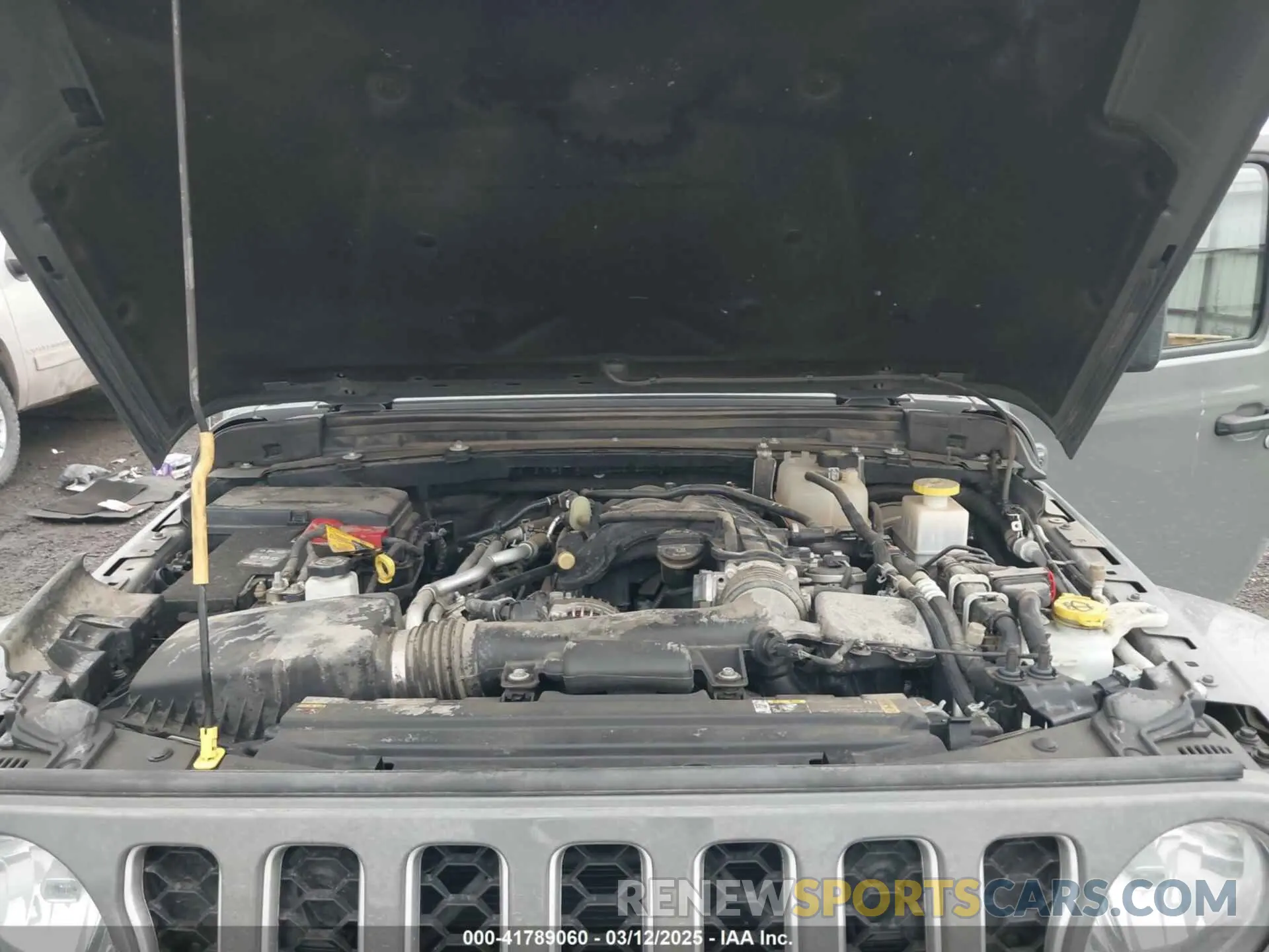 10 Photograph of a damaged car 1C6HJTFG4NL131029 JEEP GLADIATOR 2022