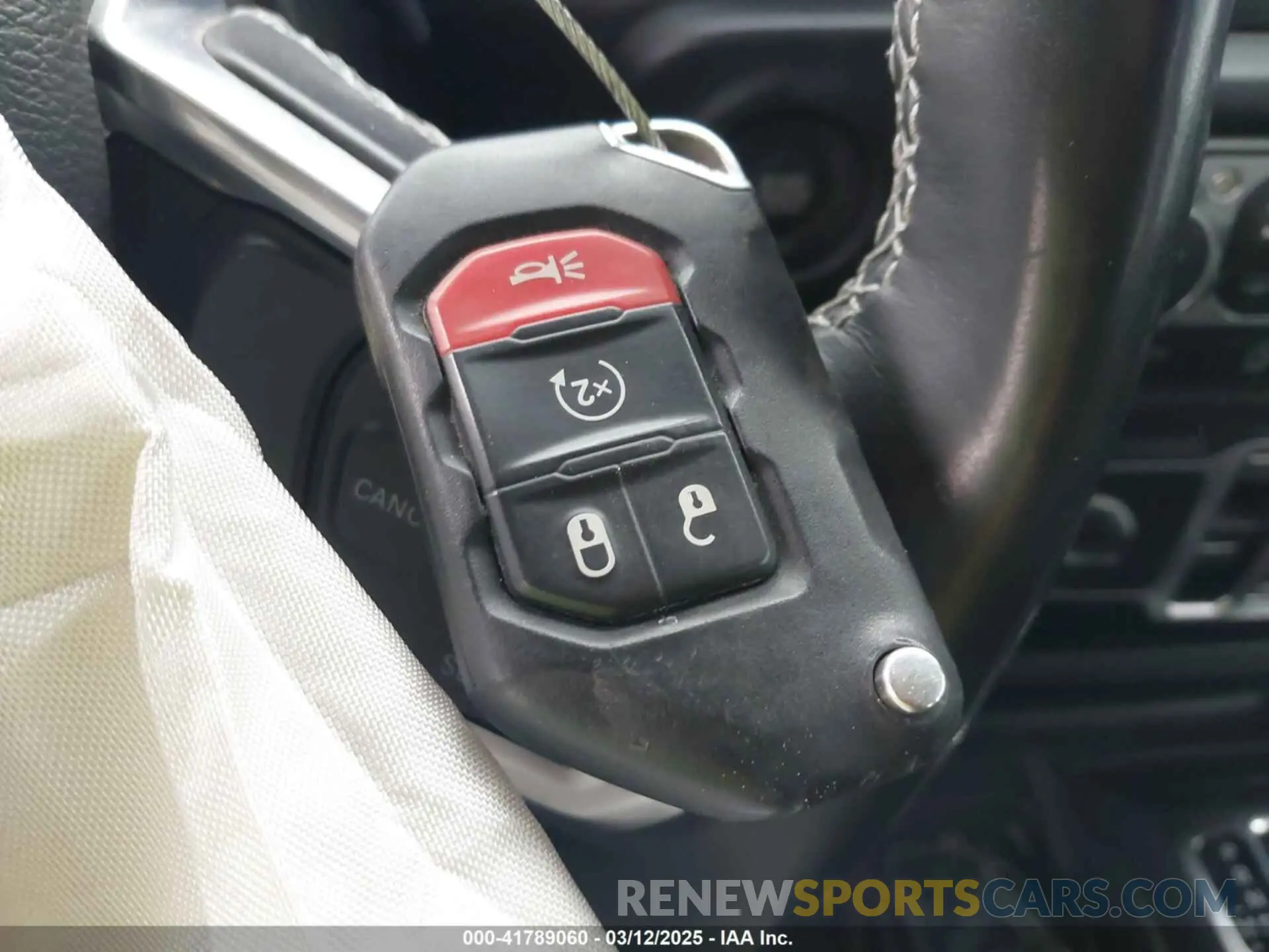11 Photograph of a damaged car 1C6HJTFG4NL131029 JEEP GLADIATOR 2022