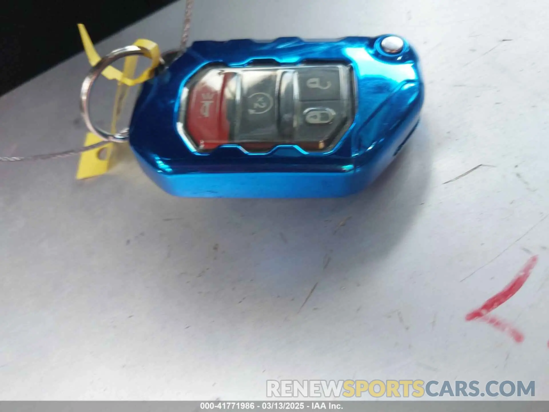 11 Photograph of a damaged car 1C6HJTFG5NL114661 JEEP GLADIATOR 2022