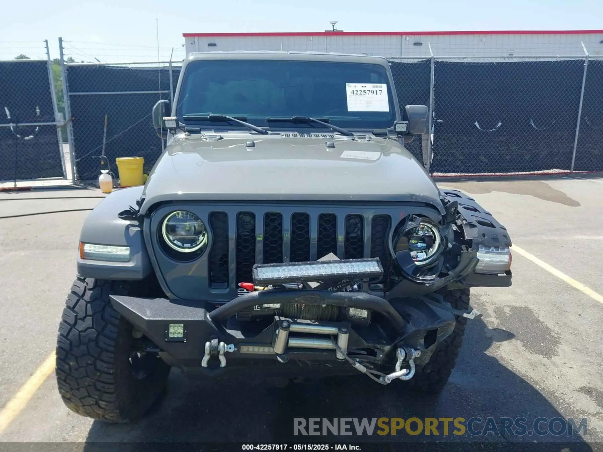 12 Photograph of a damaged car 1C6HJTFG5NL149751 JEEP GLADIATOR 2022