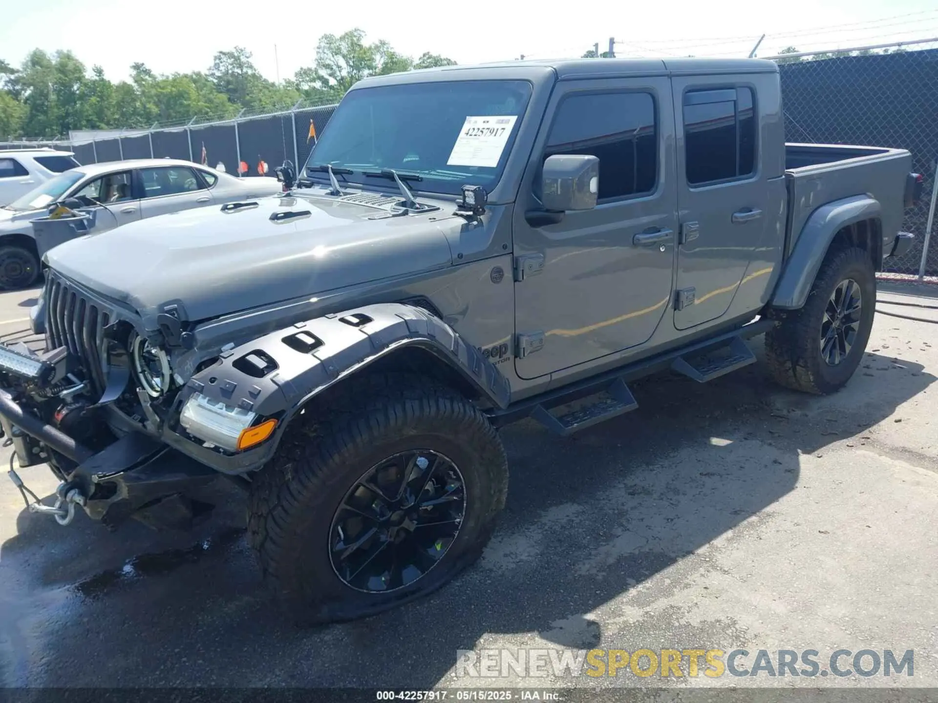 2 Photograph of a damaged car 1C6HJTFG5NL149751 JEEP GLADIATOR 2022