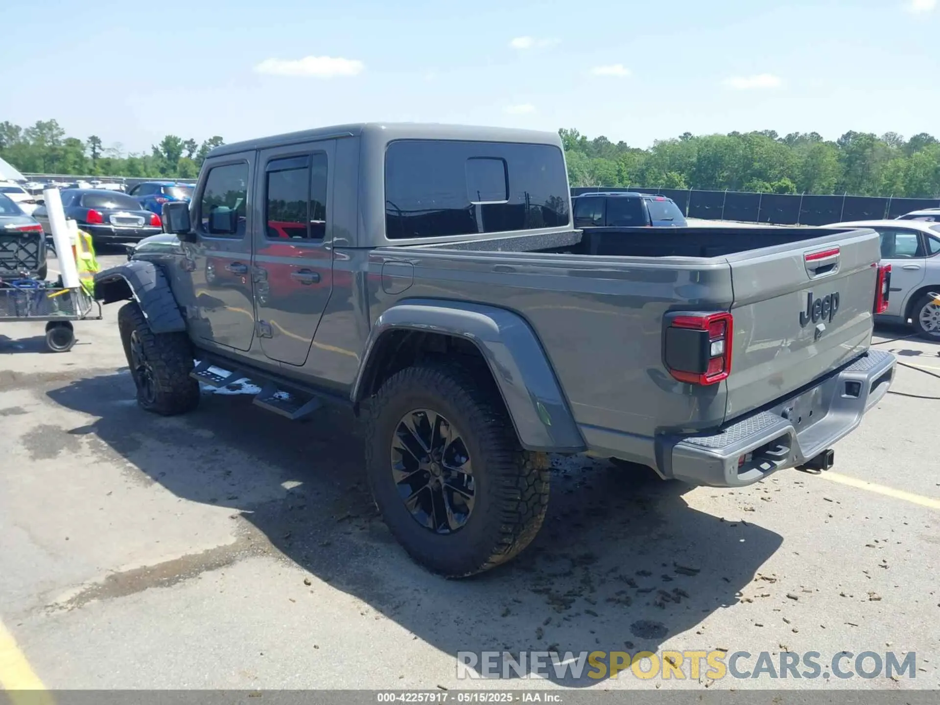 3 Photograph of a damaged car 1C6HJTFG5NL149751 JEEP GLADIATOR 2022